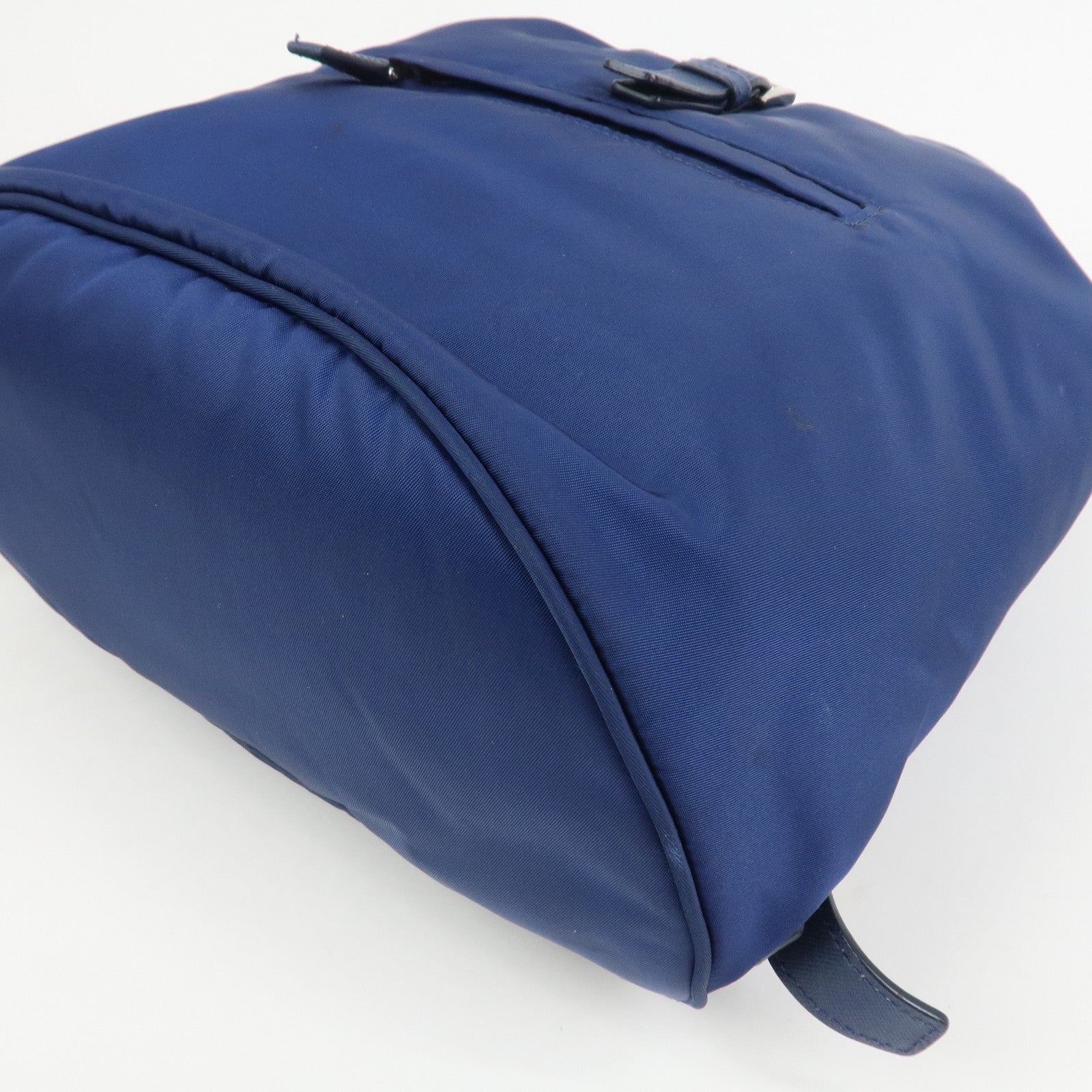 PRADA Triangle Logo Nylon Saffiano Leather Backpack Navy BZ0032