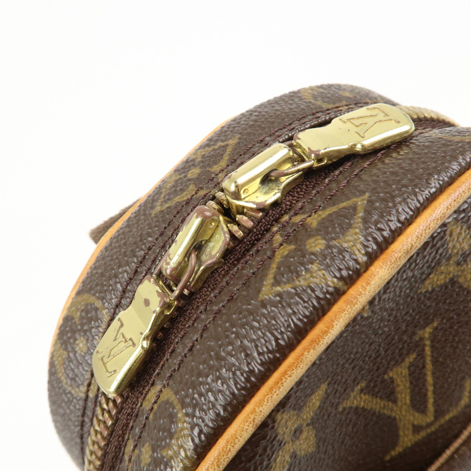 Louis Vuitton Monogram Pochette Gange Cross Body Bag M51870