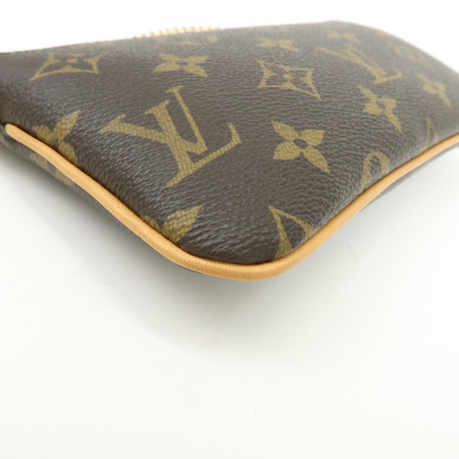 Louis Vuitton Monogram Pochette Milla MM Chain Hand Bag M60094