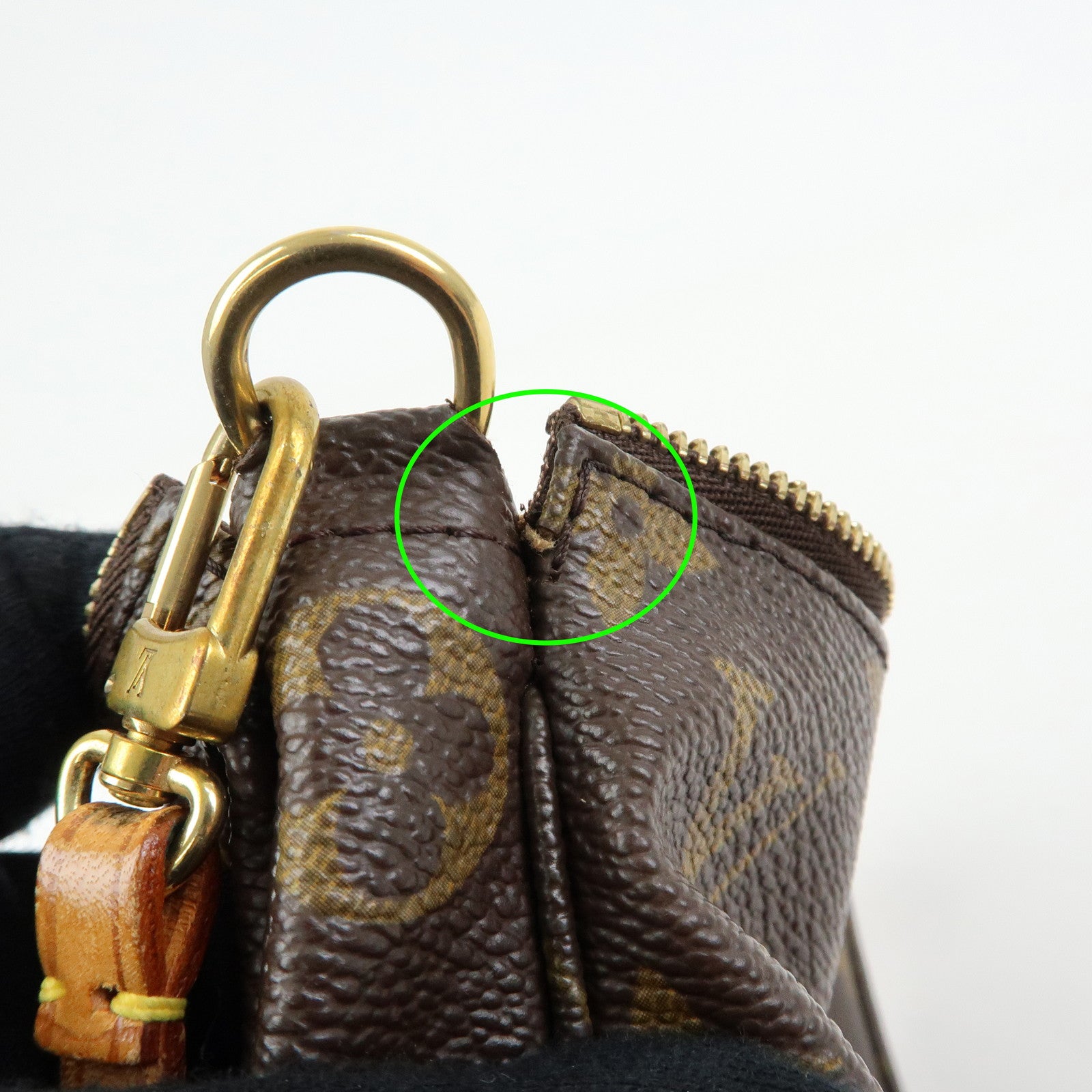 Louis Vuitton Monogram Pochette Accessoires Pouch Hand Bag M51980