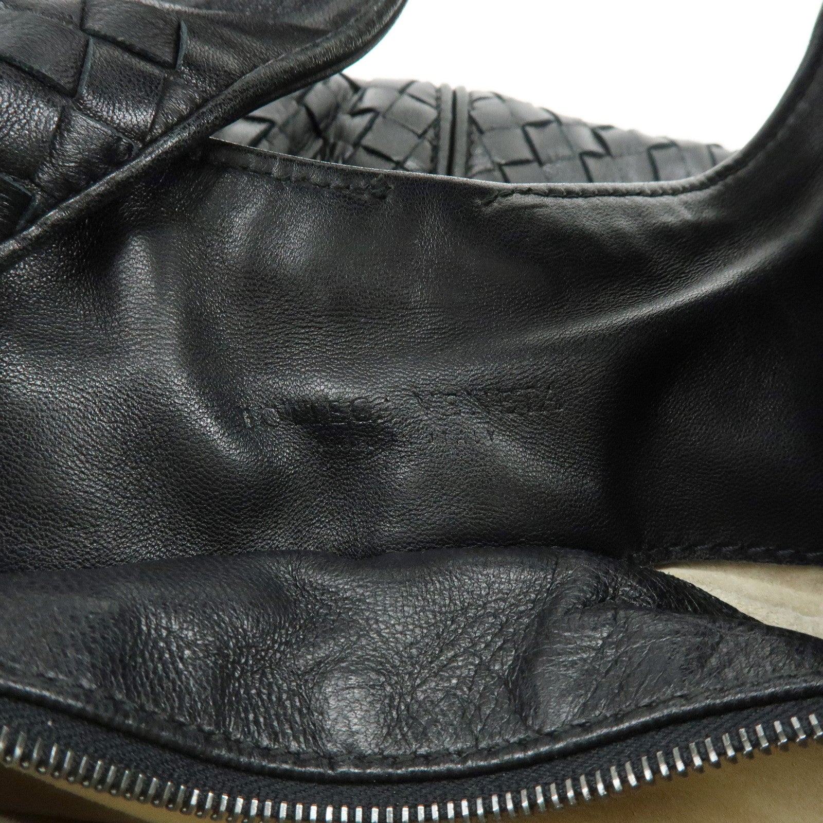 BOTTEGA VENETA Intrecciato Lamb Skin Shoulder Bag Black 145552