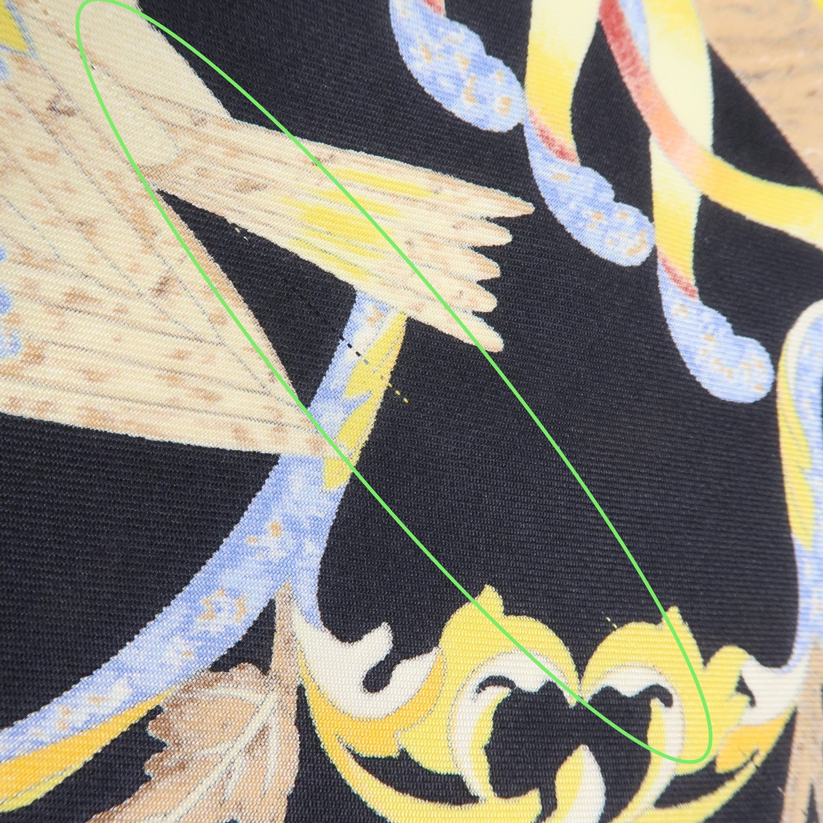 HERMES Carre 90 Silk 100% Scarf PIERRES D' ORIENT ET D' OCCIDENT