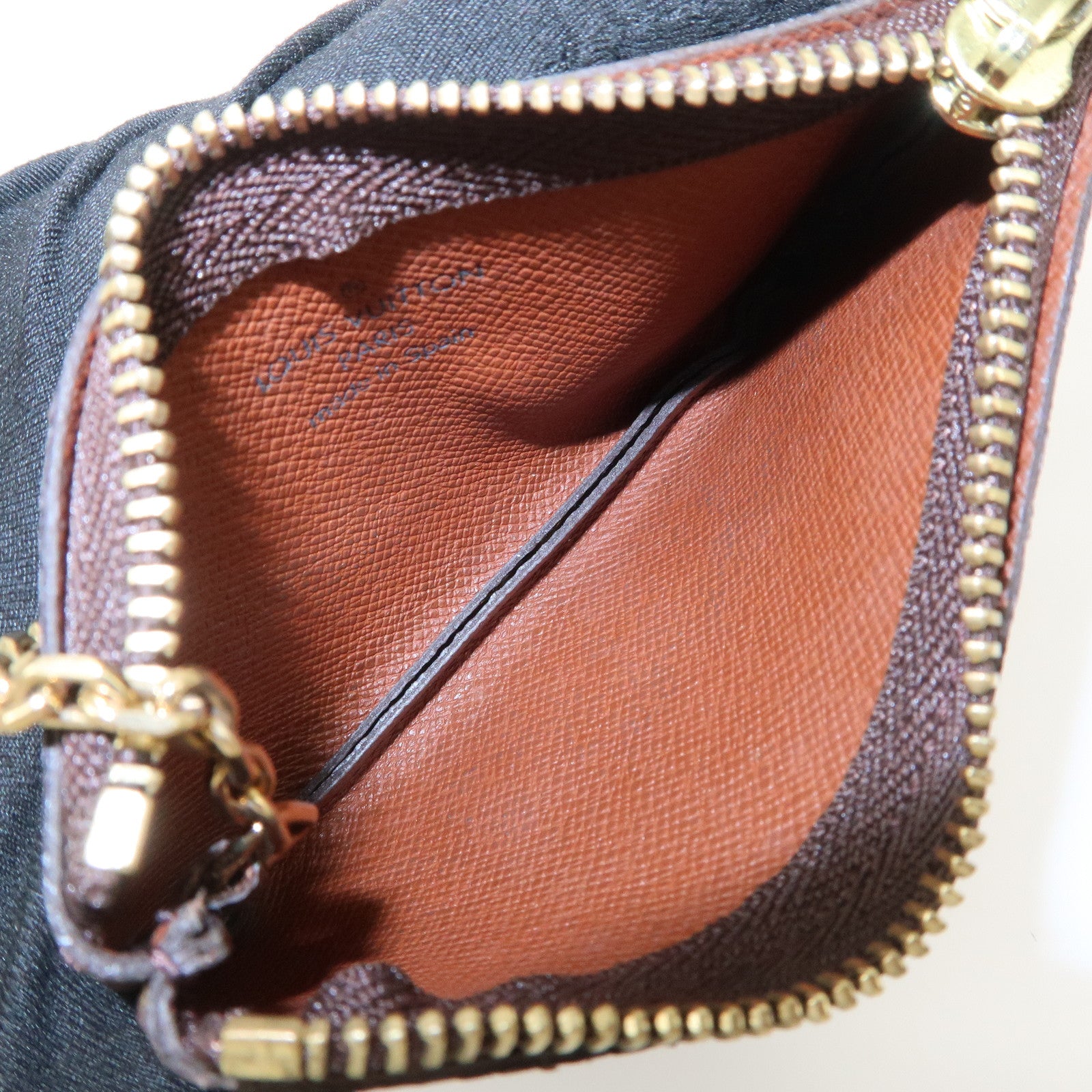 Louis Vuitton Monogram Pochette Cles Coin Case Key Case M62650
