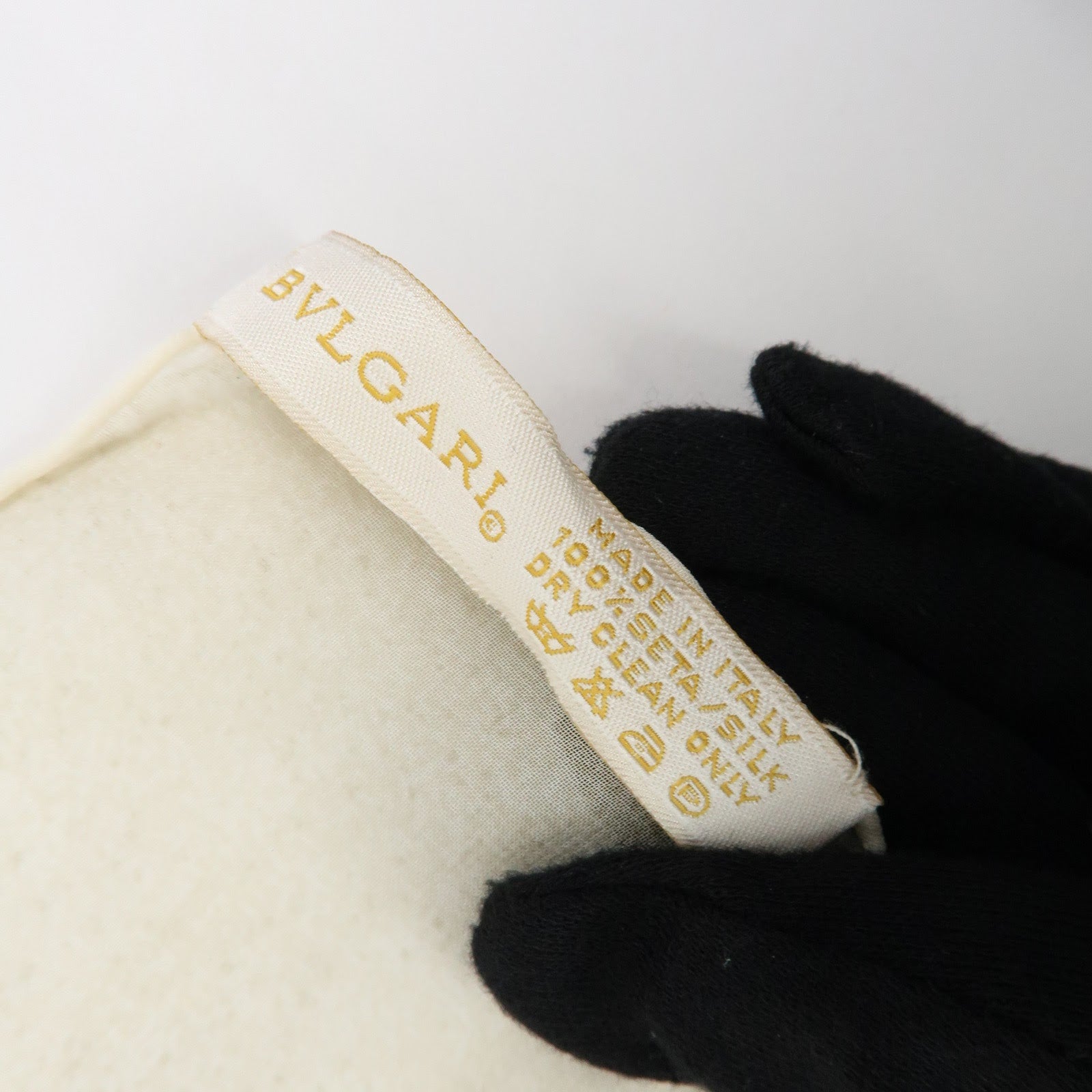 BVLGARI BVLGARI Silk 100% Sheer Scarf Beige Red