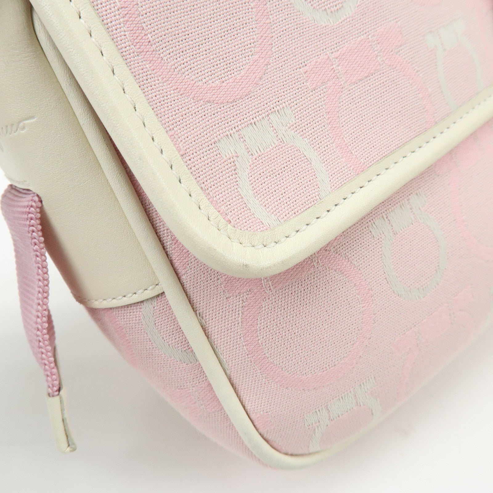 Ferragamo Gancini Canvas Leather Shoulder Bag Light Pink White