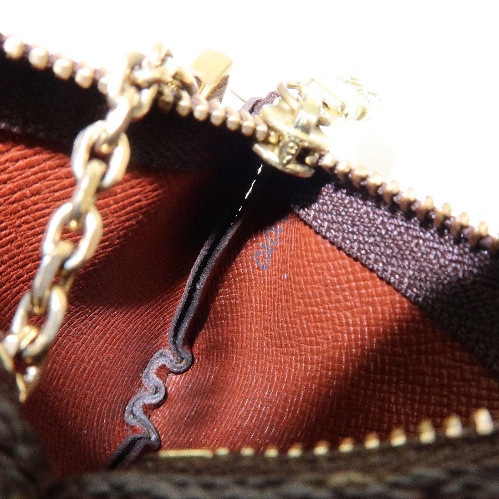 Louis Vuitton Monogram Pochette Cles Coin Case Key Case M62650