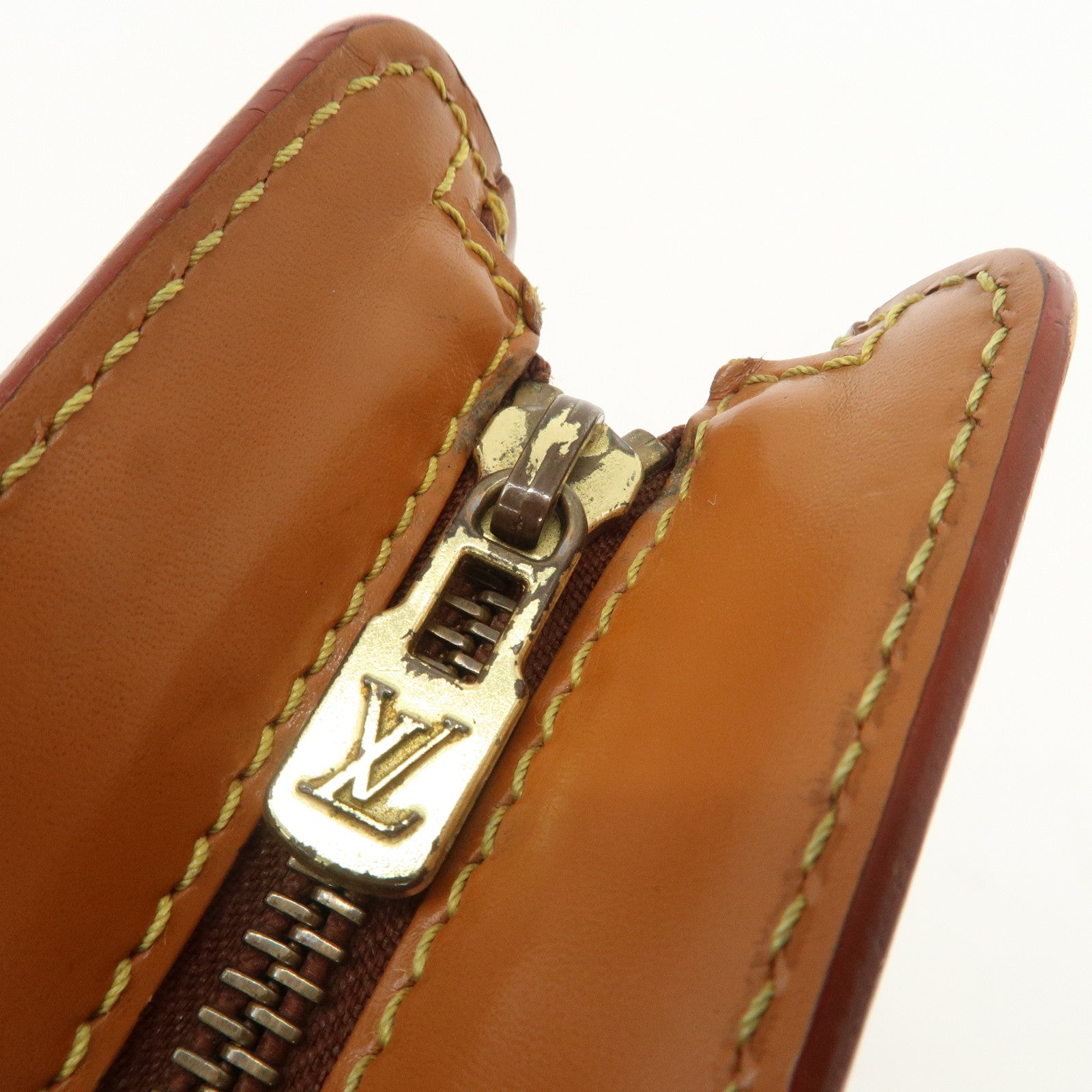 Louis Vuitton Epi Pochette Homme Clutch Bag Zipang Gold M52528