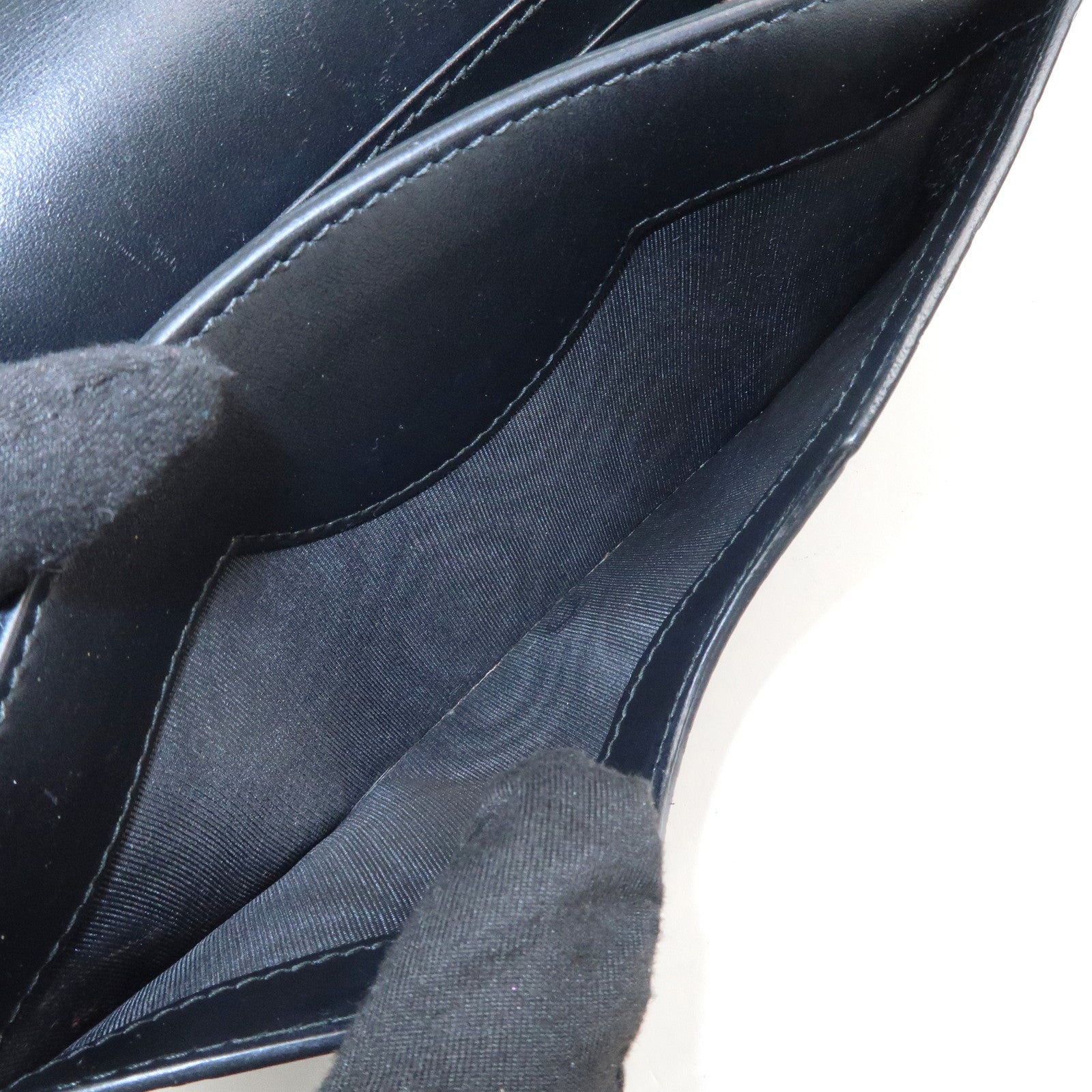 GUCCI Interlocking G Guccissima Leather Chain Shoulder Wallet Black