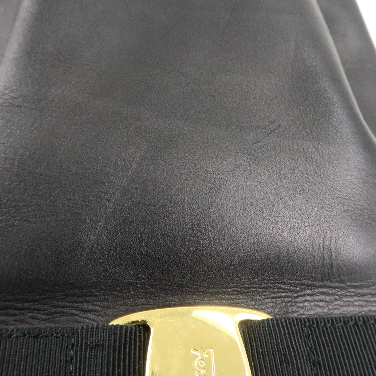 Ferragamo Vara Ribbon Leather Backpack Shoulder Bag Black AQ215676 Used