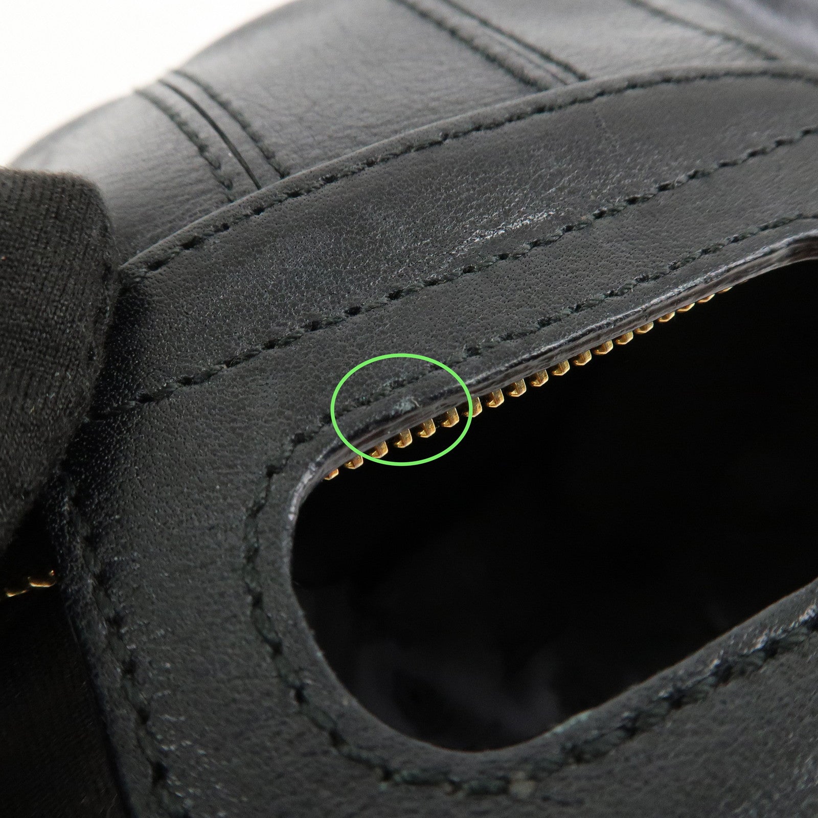 GUCCI Bamboo Leather Clutch Bag Black Gold Hardware 218496 Used