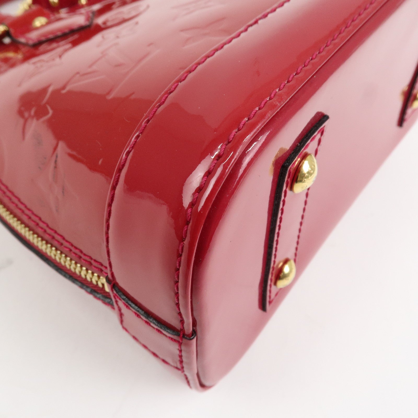 Louis Vuitton Monogram Vernis Leather Alma BB 2Way Bag Red M91606