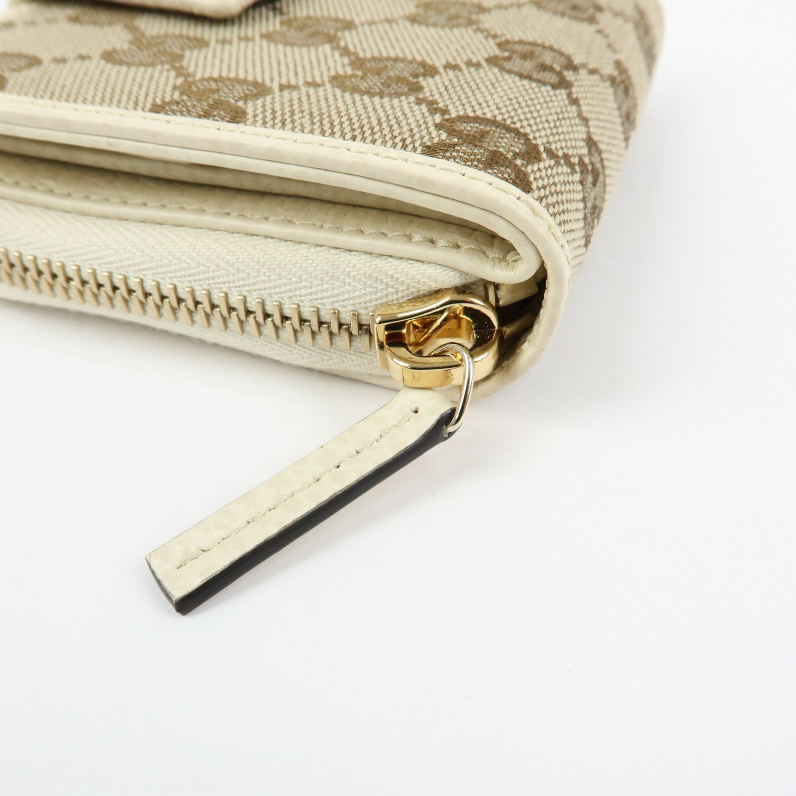 GUCCI GG Canvas Leather Bi-fold Compact Wallet Beige 346056
