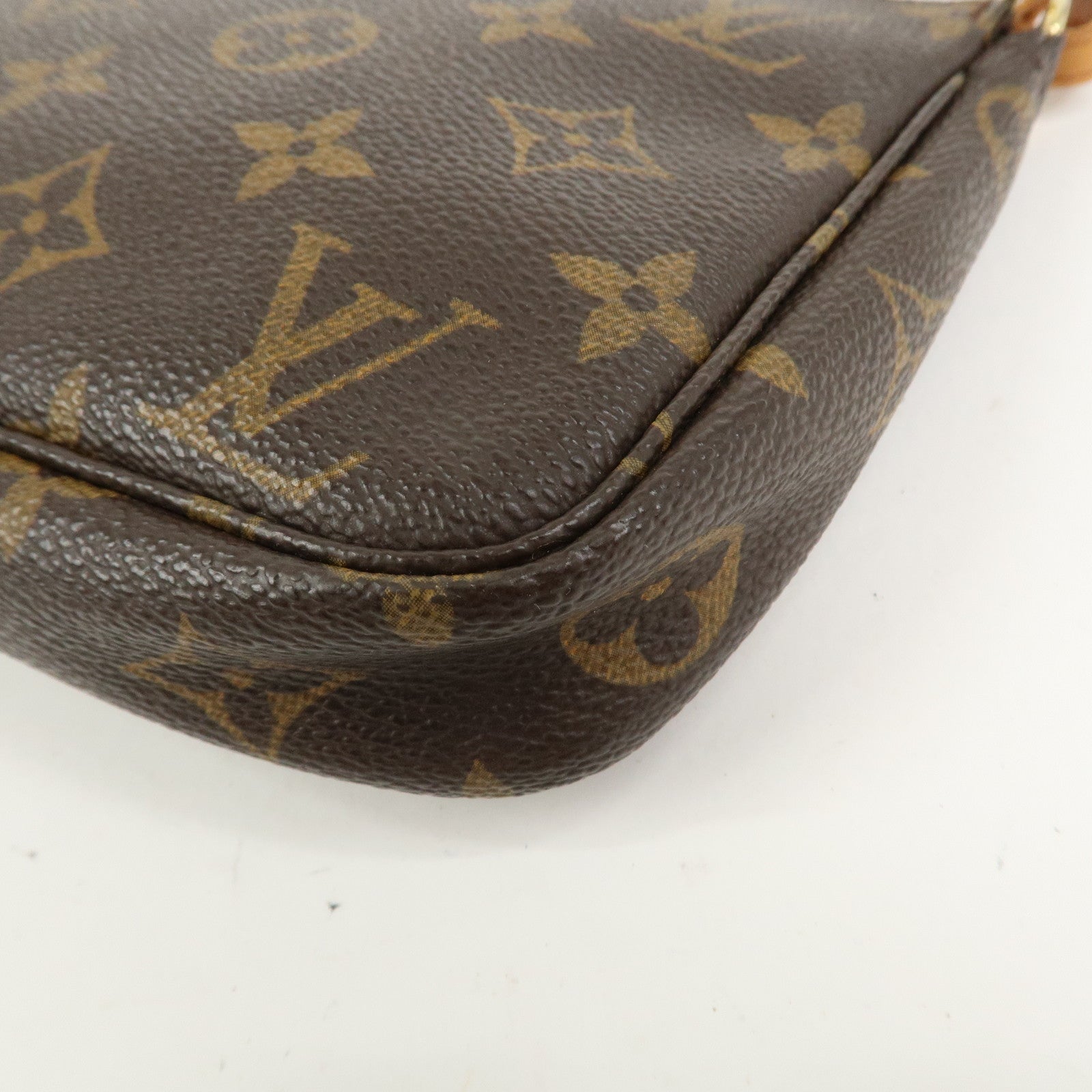 Louis Vuitton Monogram Pochette Accessoires Pouch Hand Bag M51980