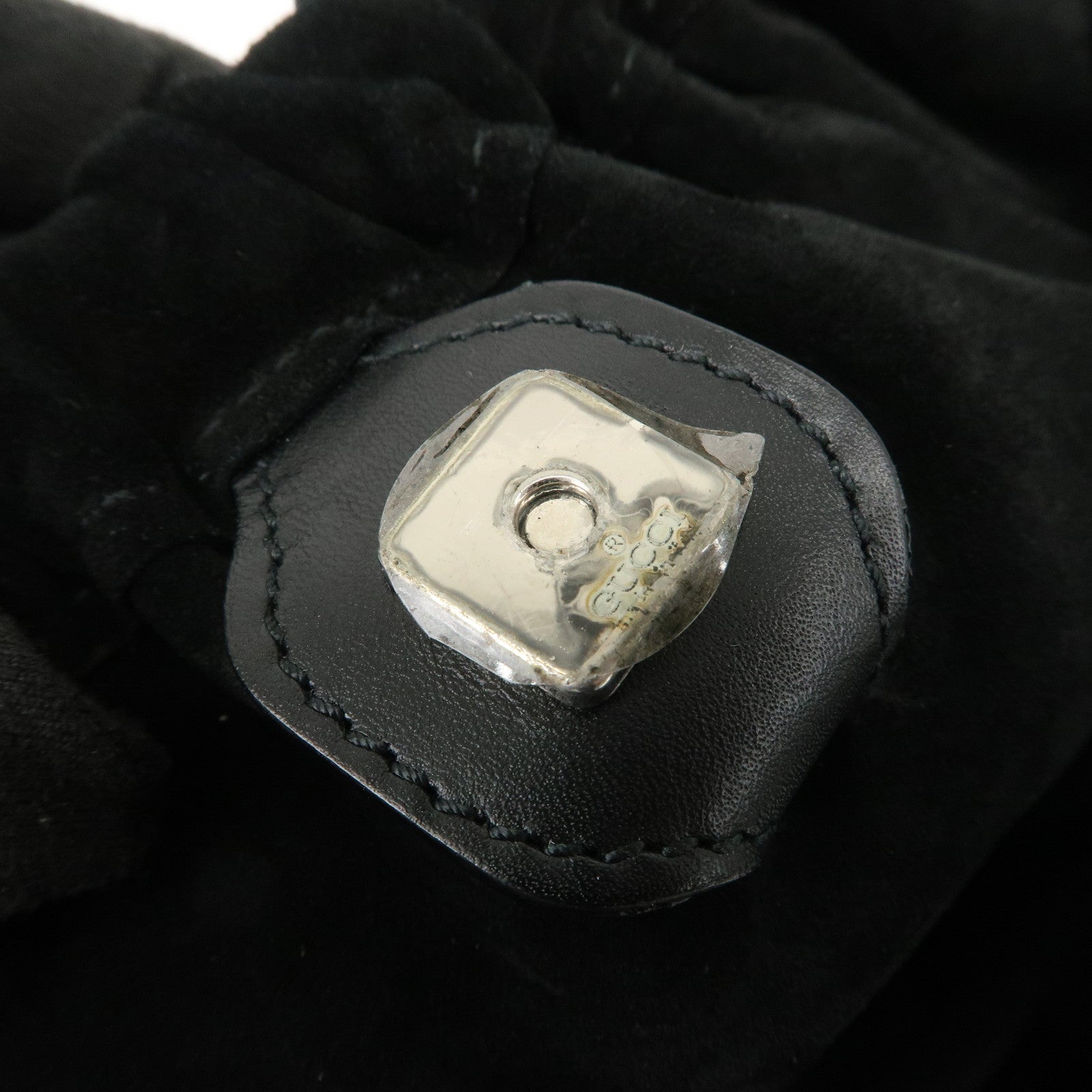 GUCCI Logo Suede Leather Shoulder Bag Hand Bag Black 001・4332