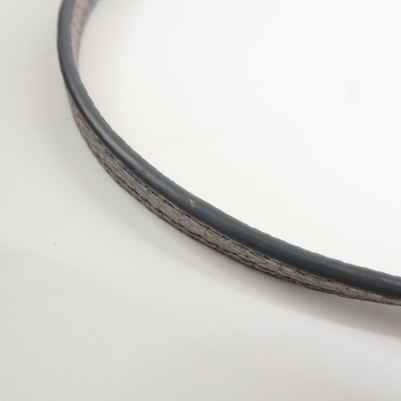 JIMMY CHOO Leather Star Studs Cell Phone Folder Shoulder Bag Silver Used