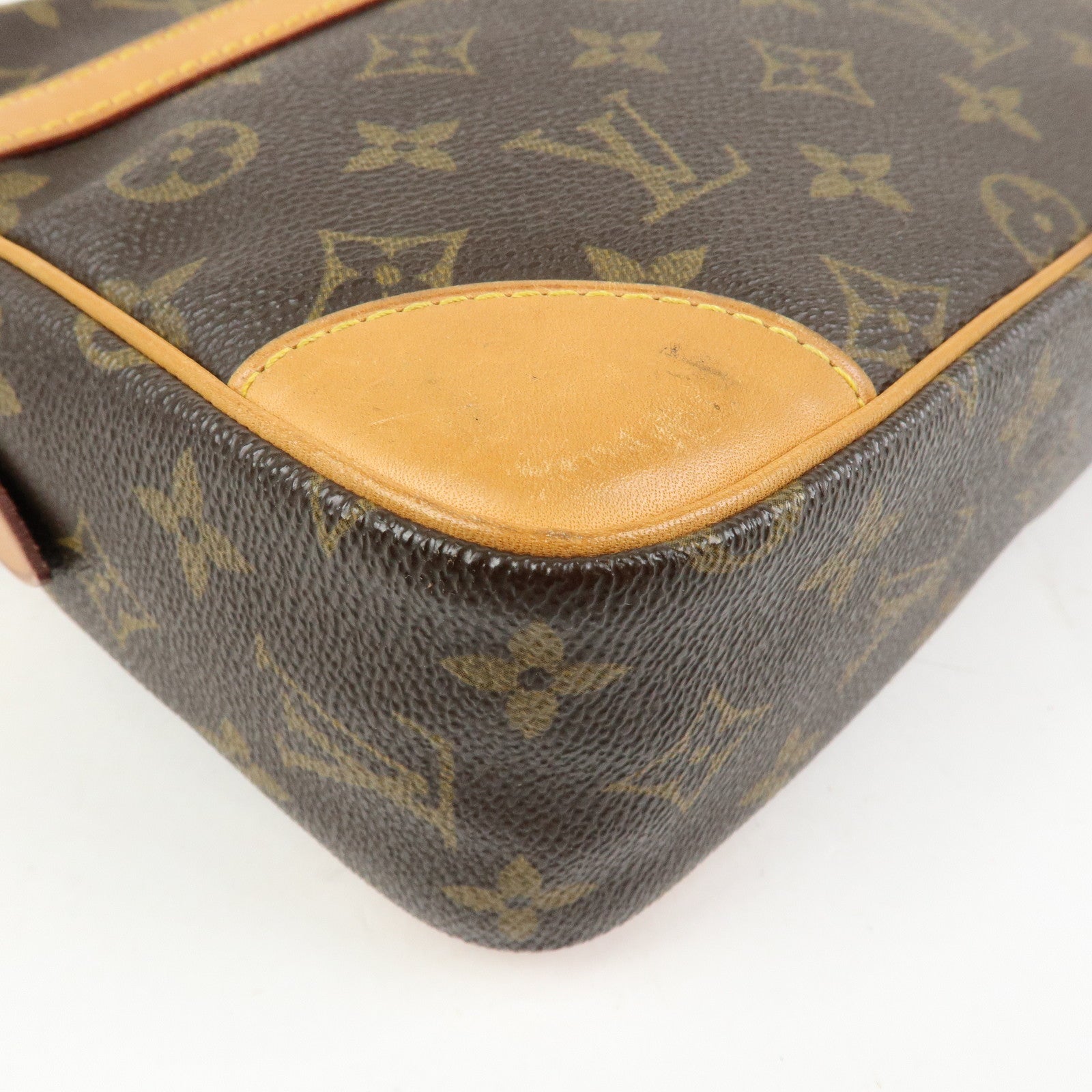 Louis Vuitton Monogram Compiegne 28 Pouch Clutch Bag Brown M51845