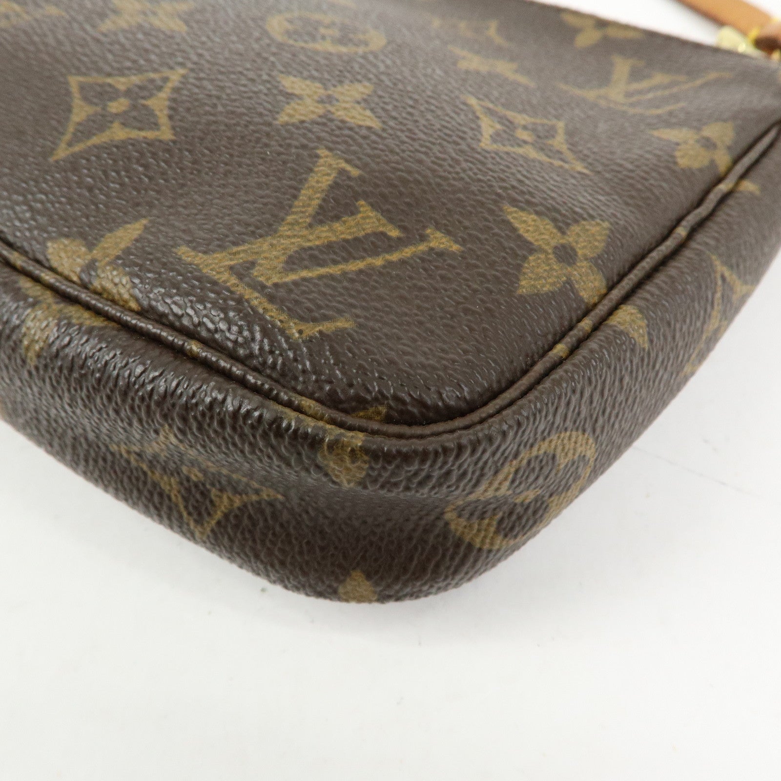 Louis Vuitton Monogram Pochette Accessoires Pouch Hand Bag M51980