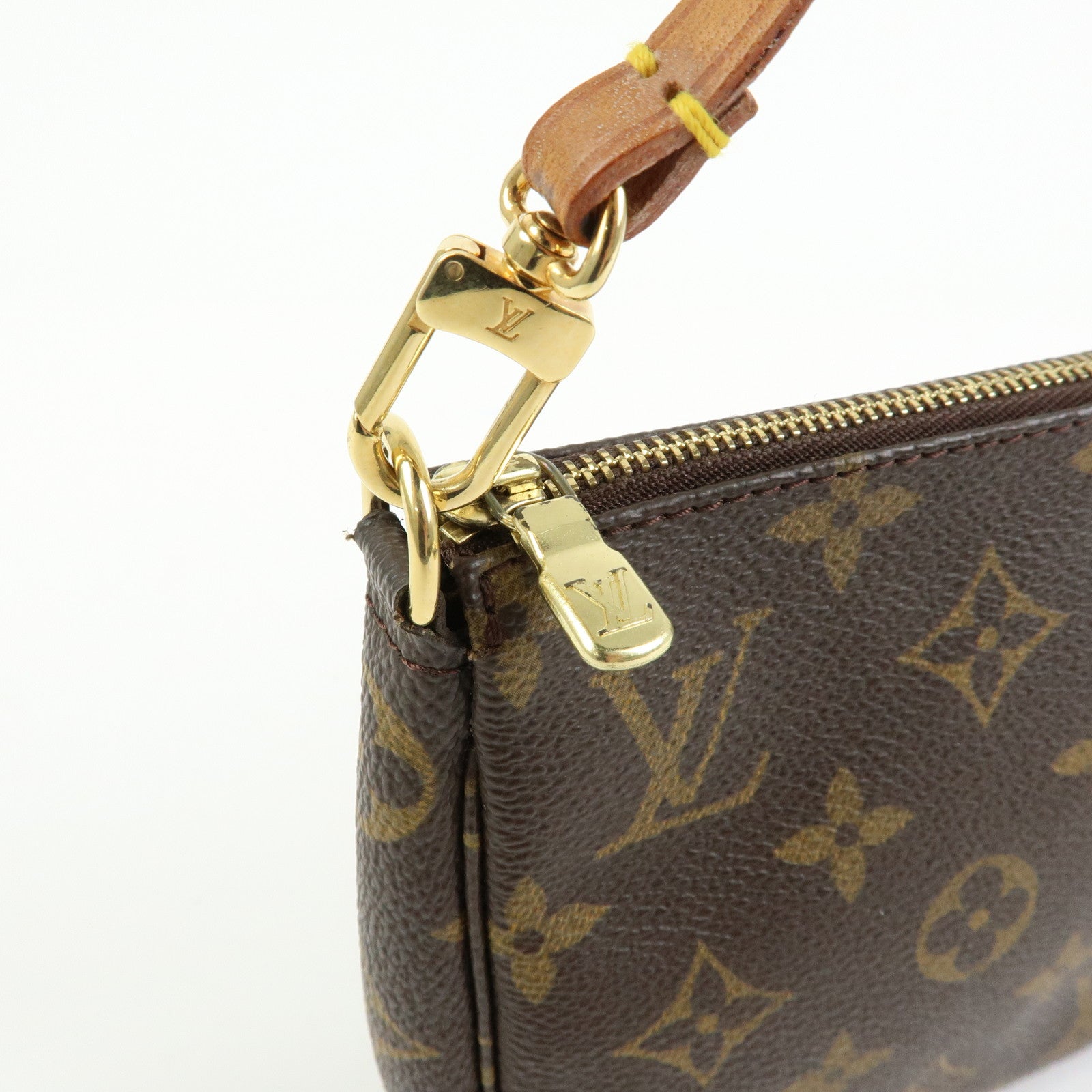 Louis Vuitton Monogram Pochette Accessoires Pouch Hand Bag M51980