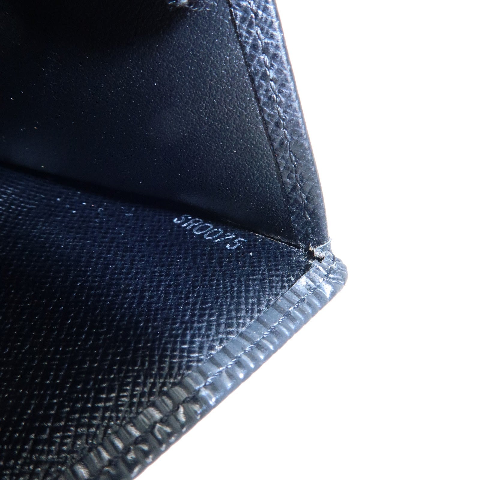 Louis Vuitton Epi Portefeuille Koala Compact Wallet Noir M58012