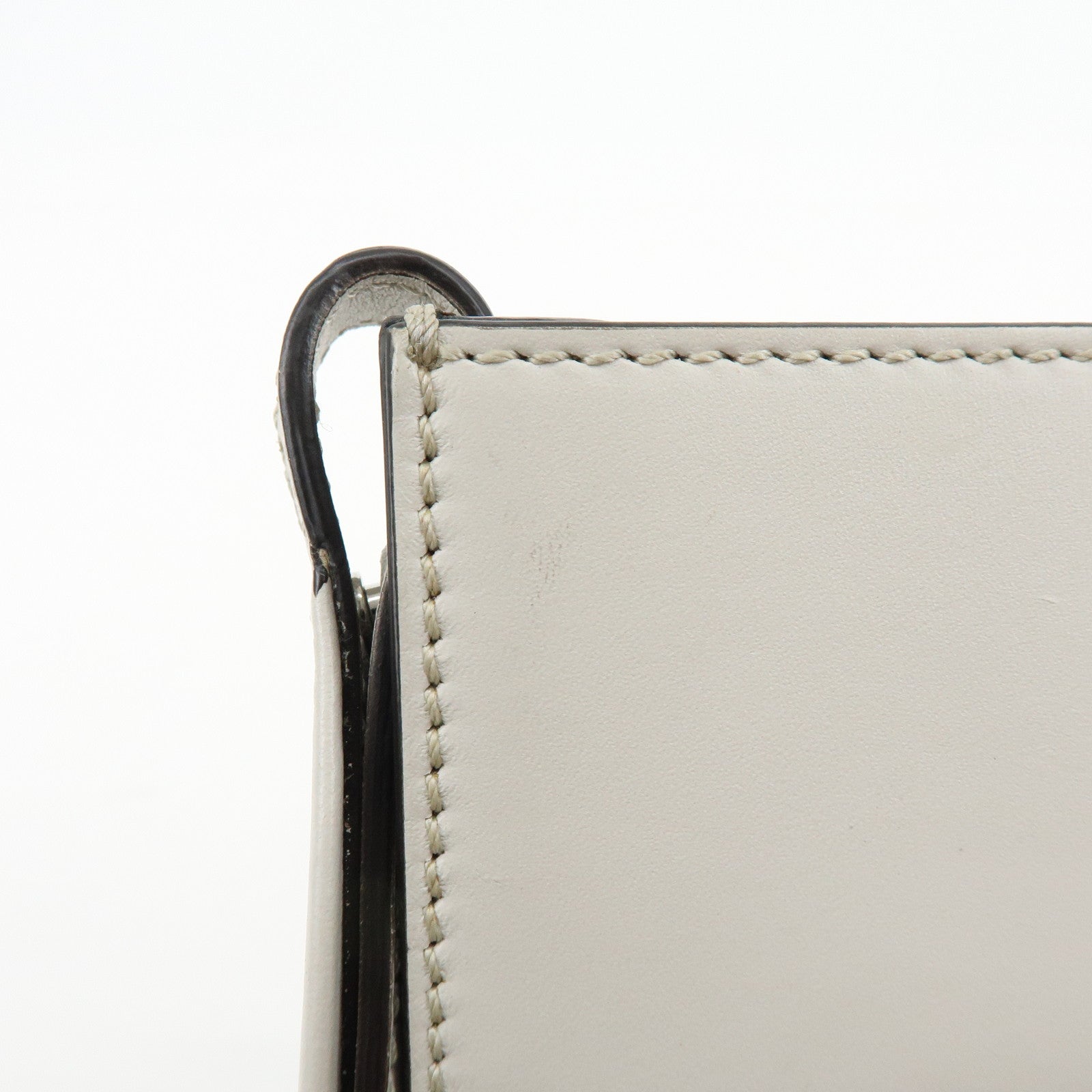 FENDI Logo Leather Shoulder Bag Crossbody Bag Light Grey 7VA547