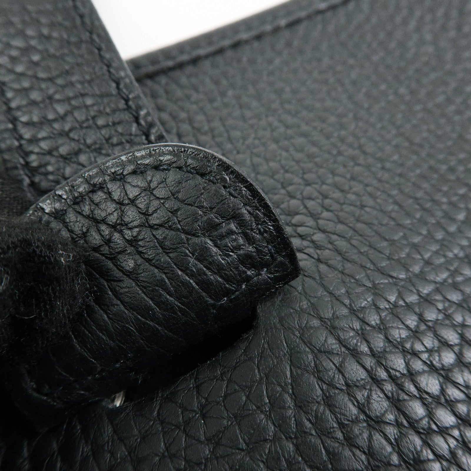 HERMES Evelyne Taurillon Leather Shoulder Bag □J Stamped Black