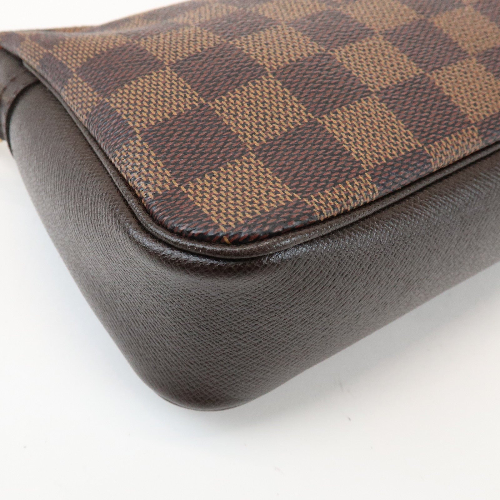 Louis Vuitton Damier Trousse Makeup Accessory Pouch Brown N51982