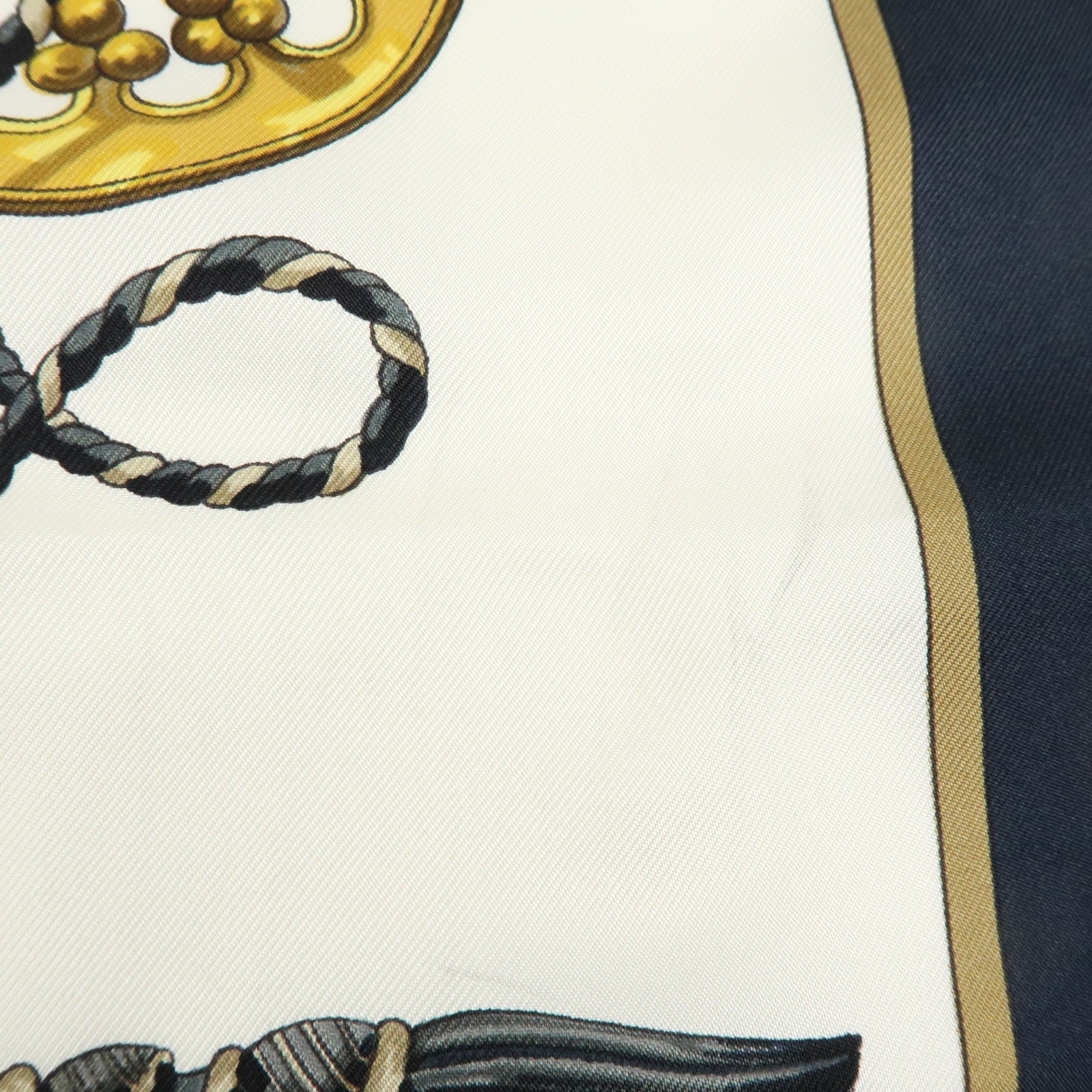 HERMES Carre 90 Silk 100% Scarf LES CLES THE KEYS RARE Black White