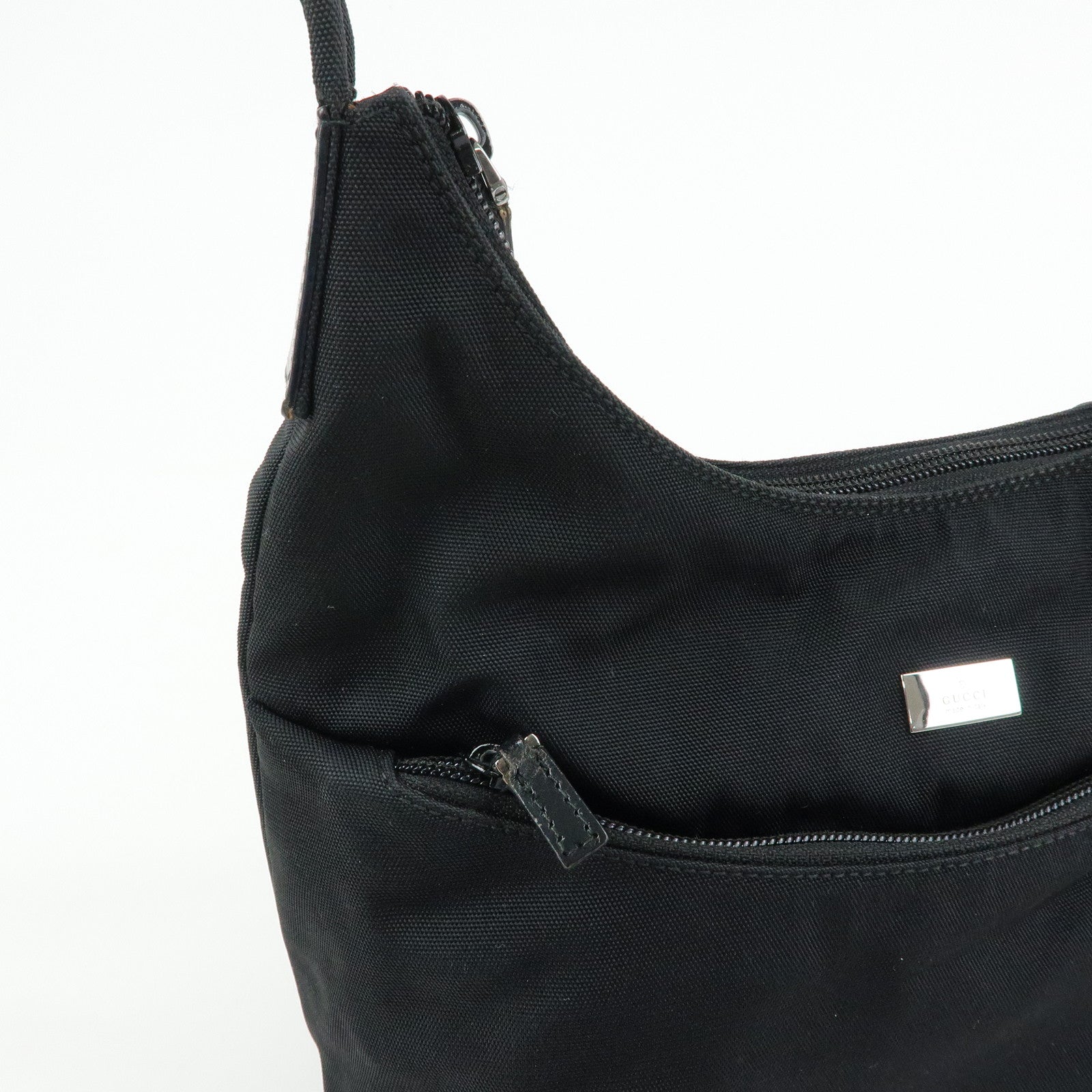 GUCCI Logo Nylon Leather Shoulder Bag Black 001・3386