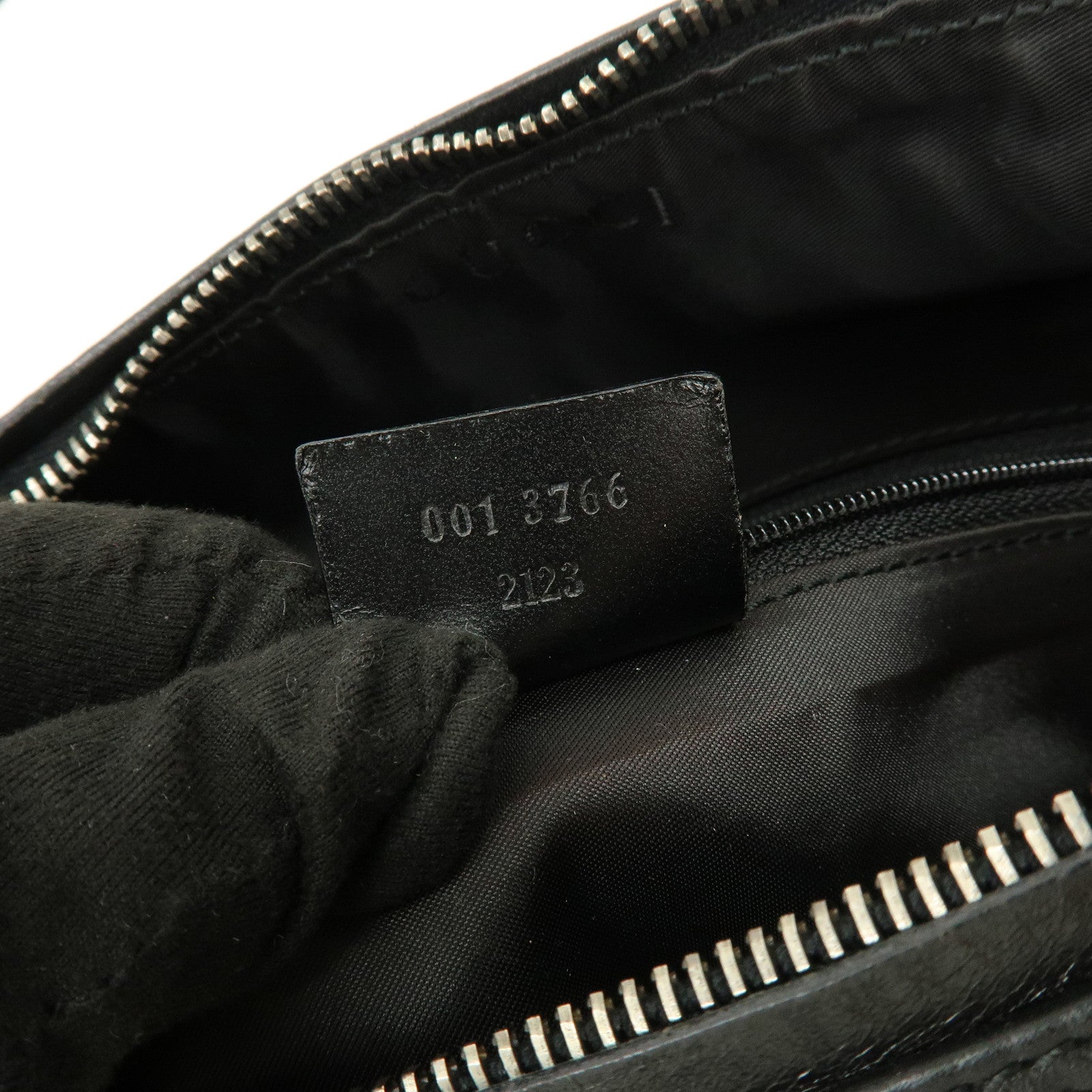 GUCCI Logo Leather Shoulder Bag Hand Bag Black 001.3766
