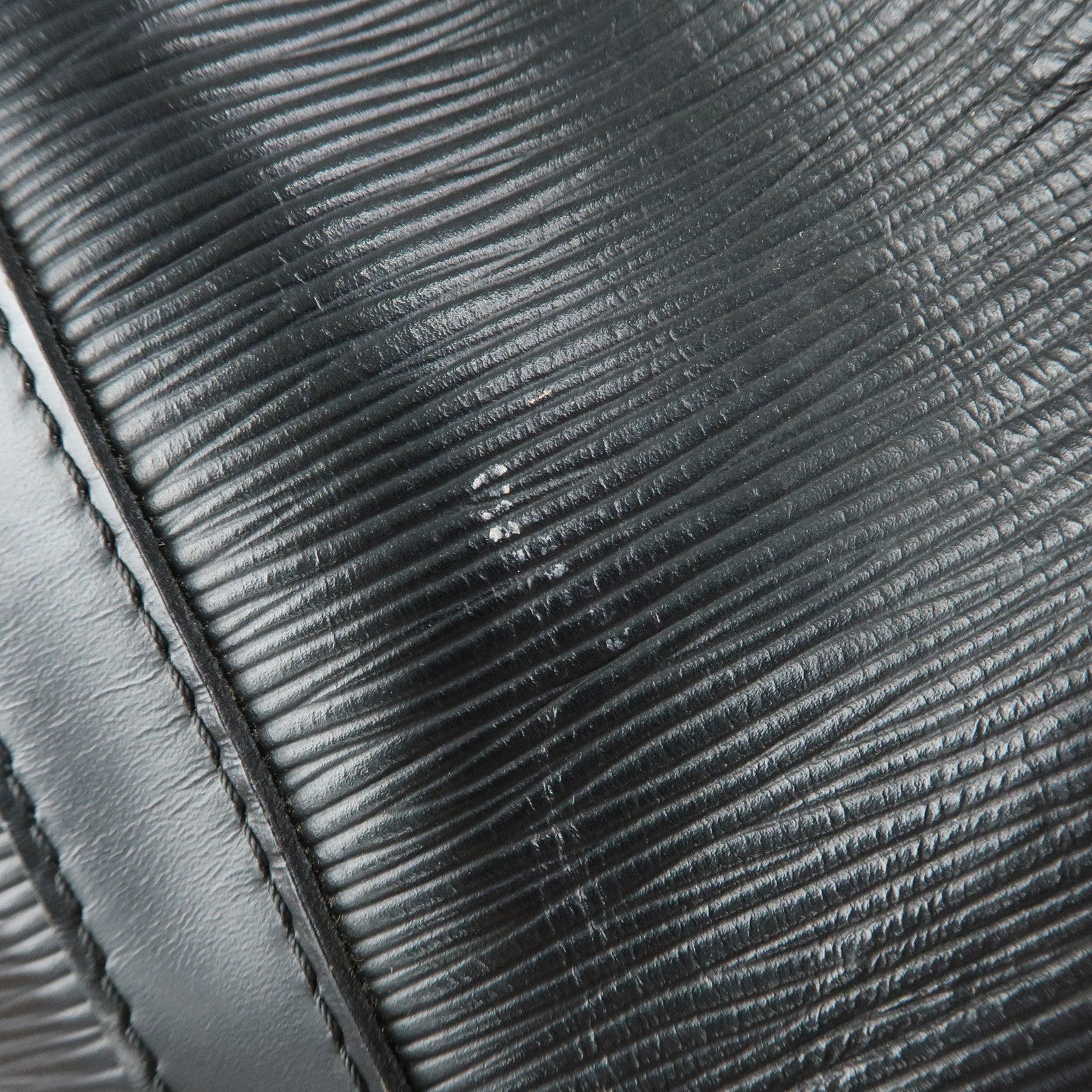 Louis Vuitton Epi Petit Noe Leather Shoulder Bag Noir Black M59012