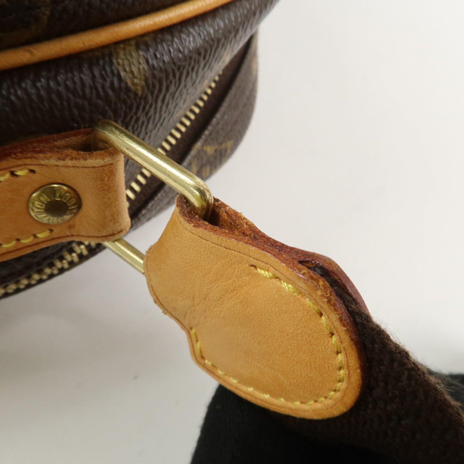 Louis Vuitton Monogram Reporter PM Shoulder Crossbody Bag M45254