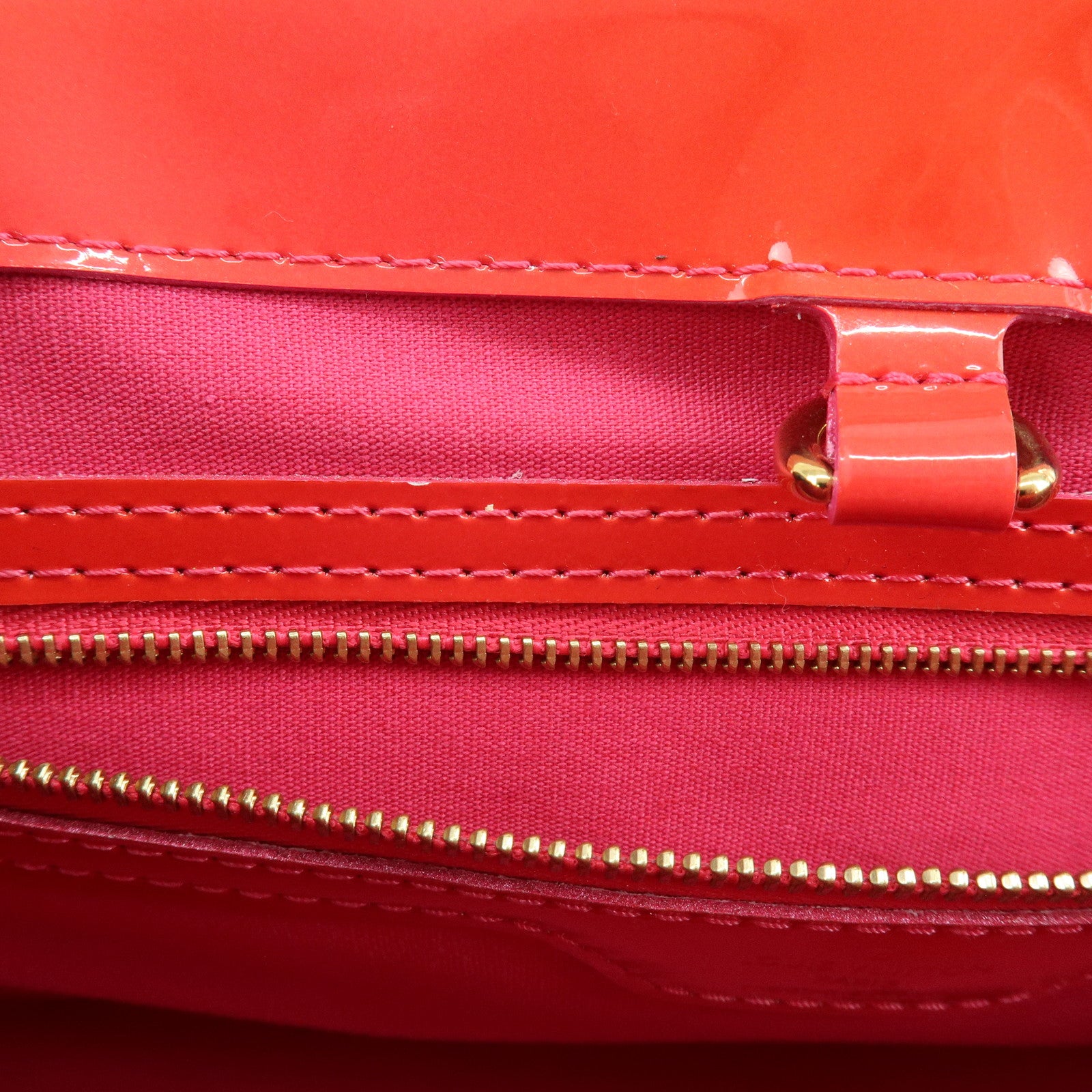 Louis Vuitton Monogram Vernis Wilshire PM Hand Bag Rose Pop M93643