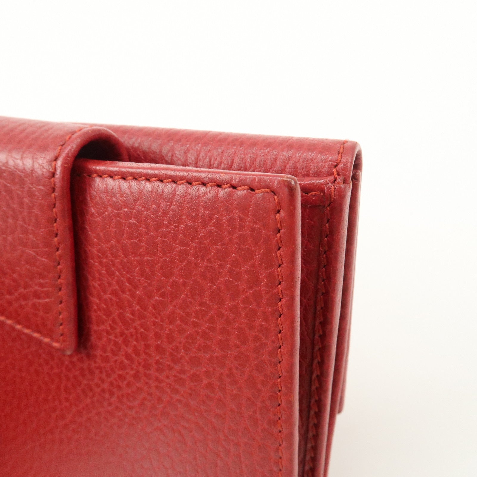 GUCCI GG Marmont Leather Bi-Fold Wallet Castilian Red 456122