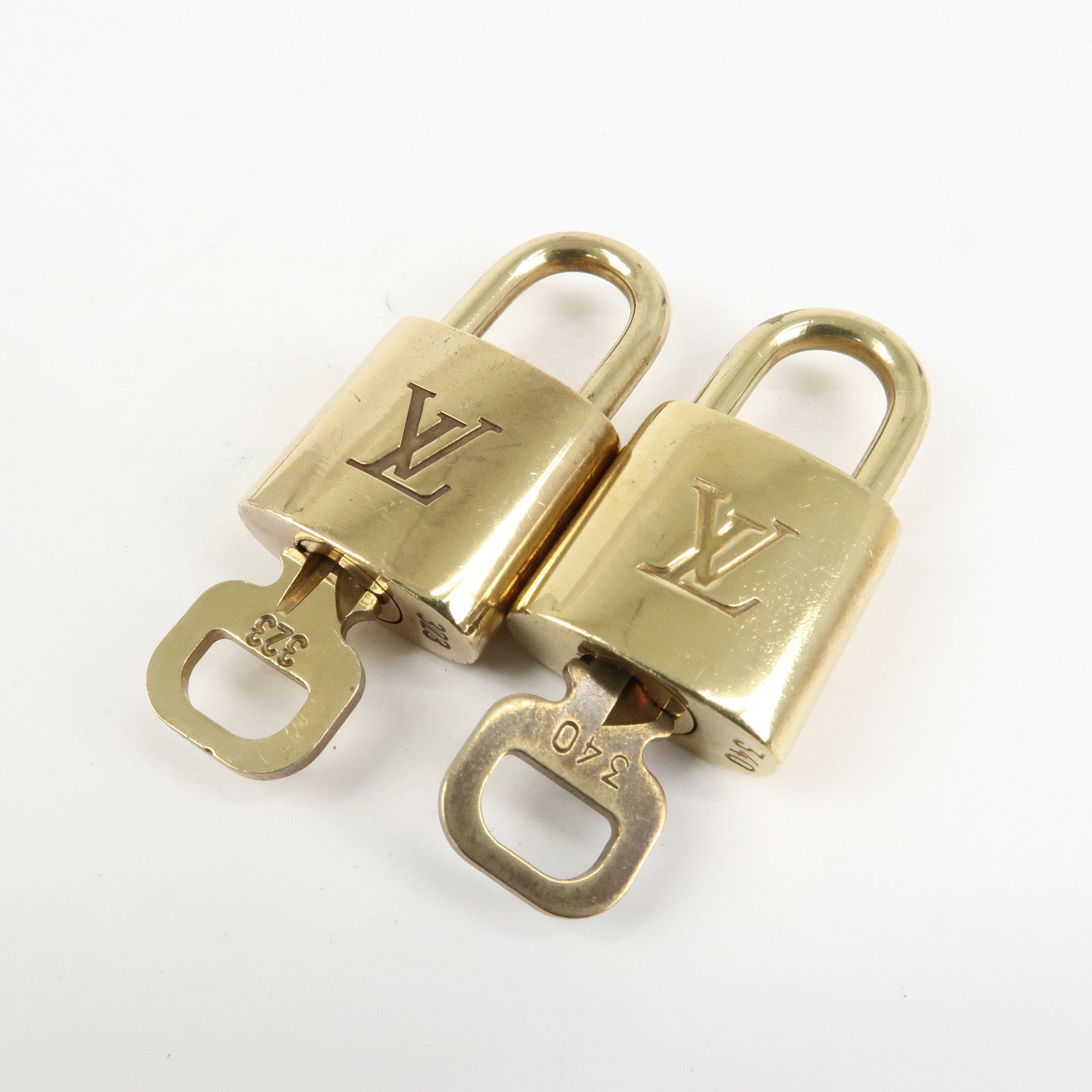 Louis Vuitton Set of 10 Lock & Key Cadena Key Lock Metal Gold Used