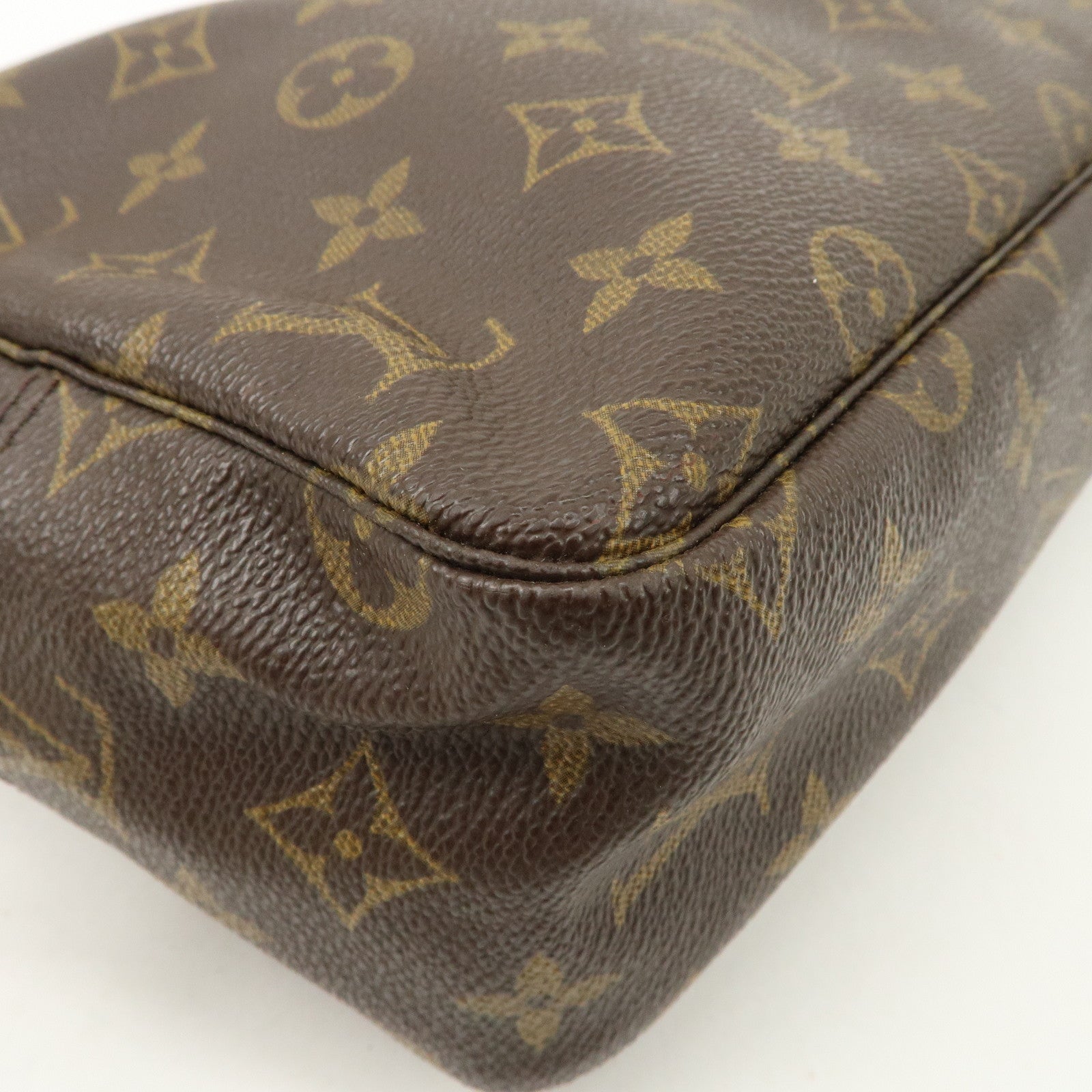Louis Vuitton Monogram Canvas Trousse Toilette 28 Pouch M47522 Used