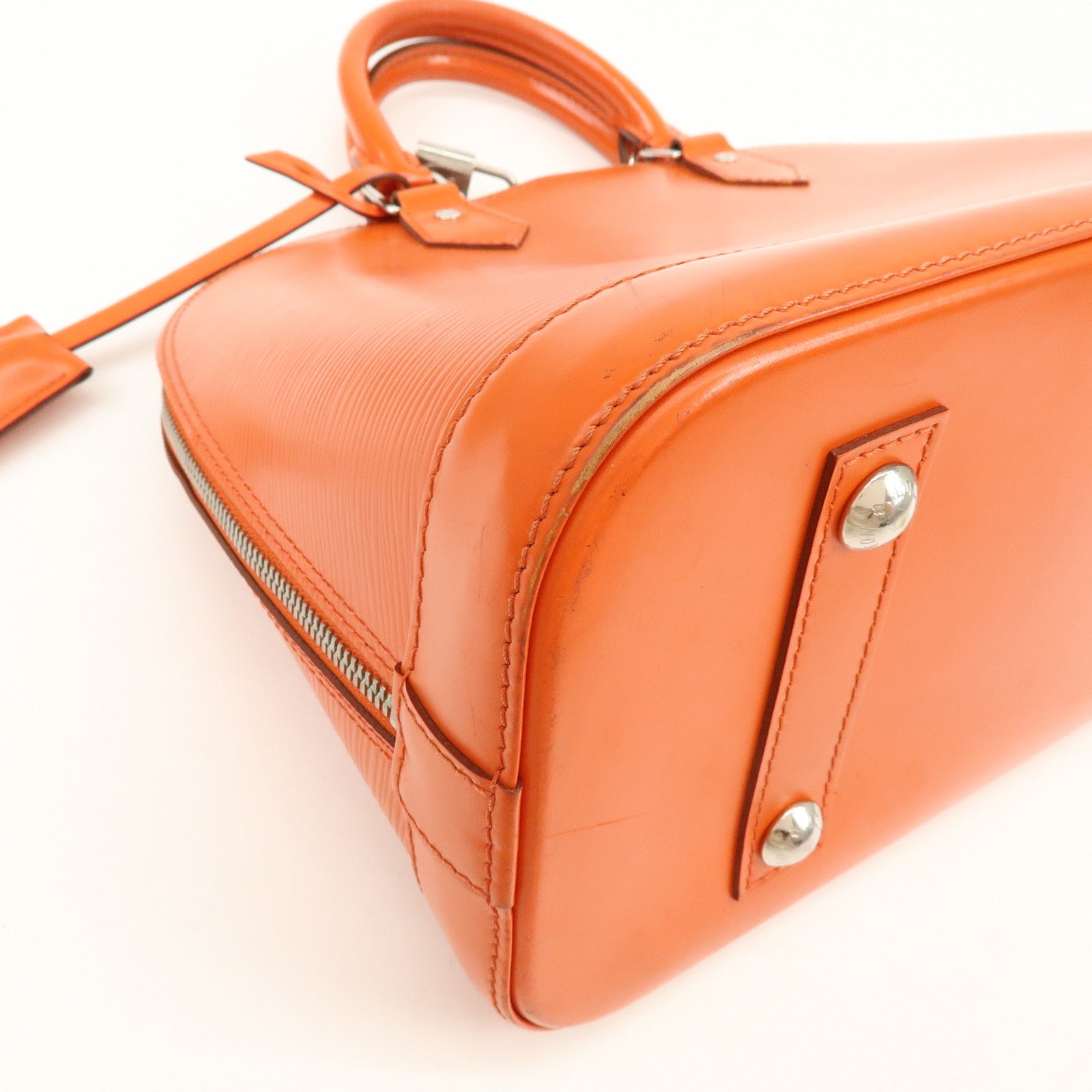 Louis Vuitton Epi Leather Alma PM Hand Bag Pimont Orange M40623