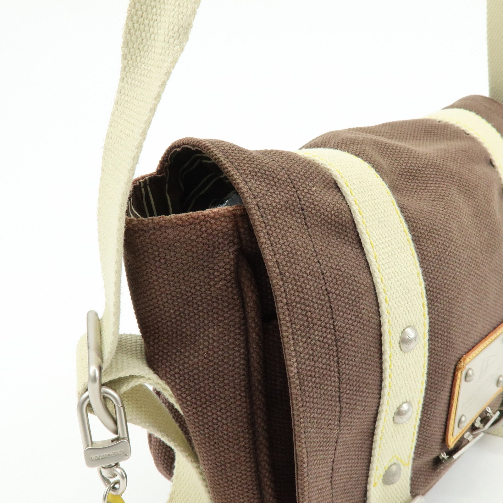 Louis Vuitton Antigua Besace PM Canvas Shoulder Bag Mocha M80661