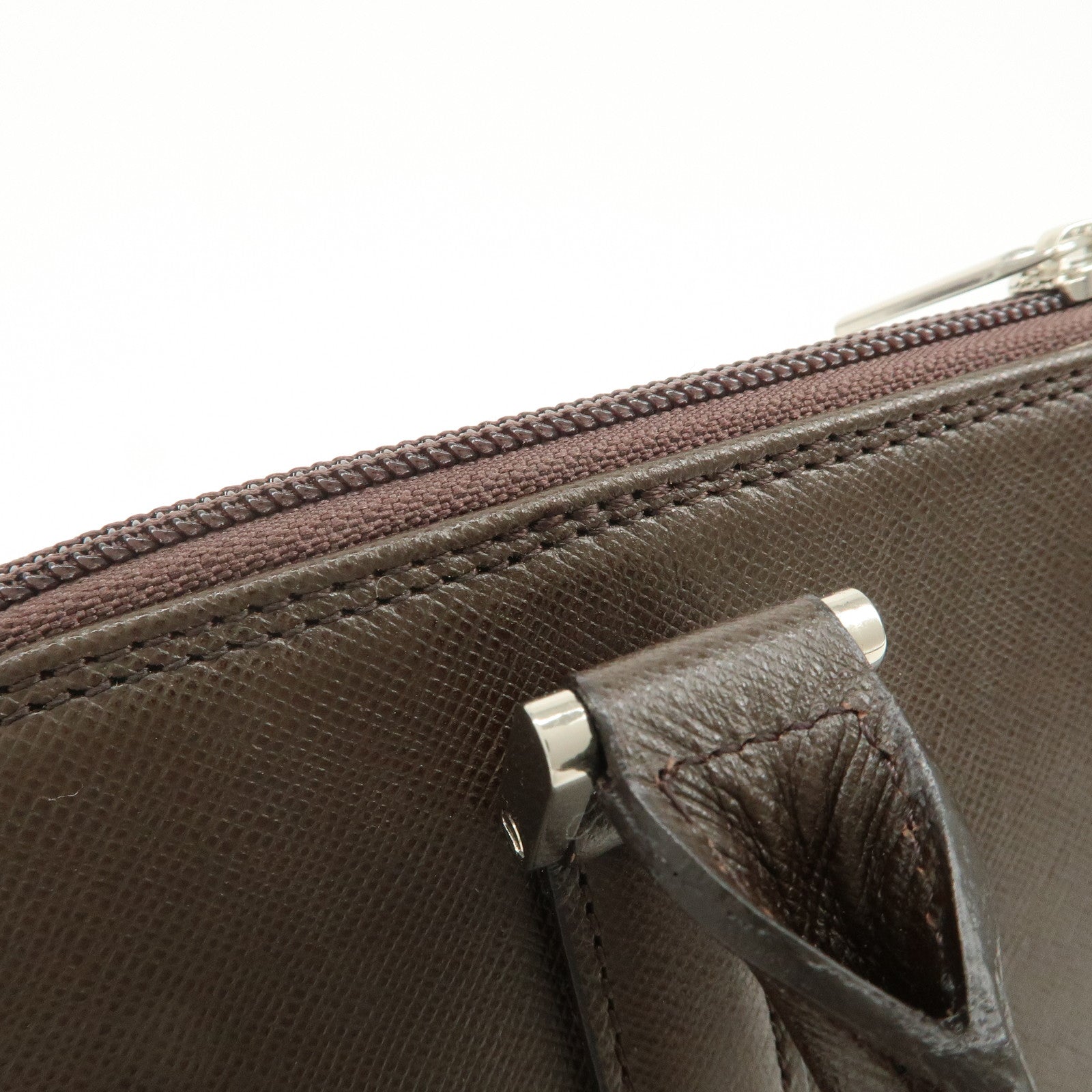 BURBERRY Logo Leather Hand Bag Brown