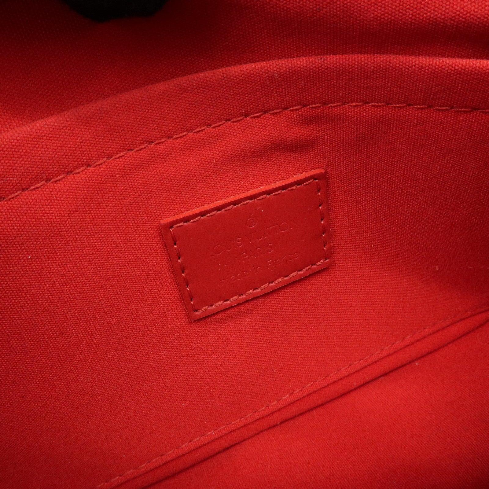 Louis Vuitton Epi Danoura PM Hand Bag Red M5891E