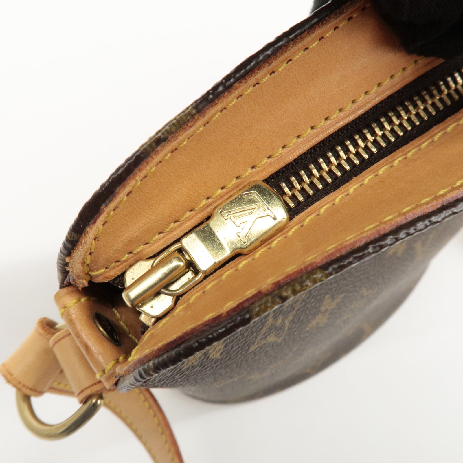 Louis Vuitton Monogram Drouot Crossbody Shoulder Bag M51290 Used