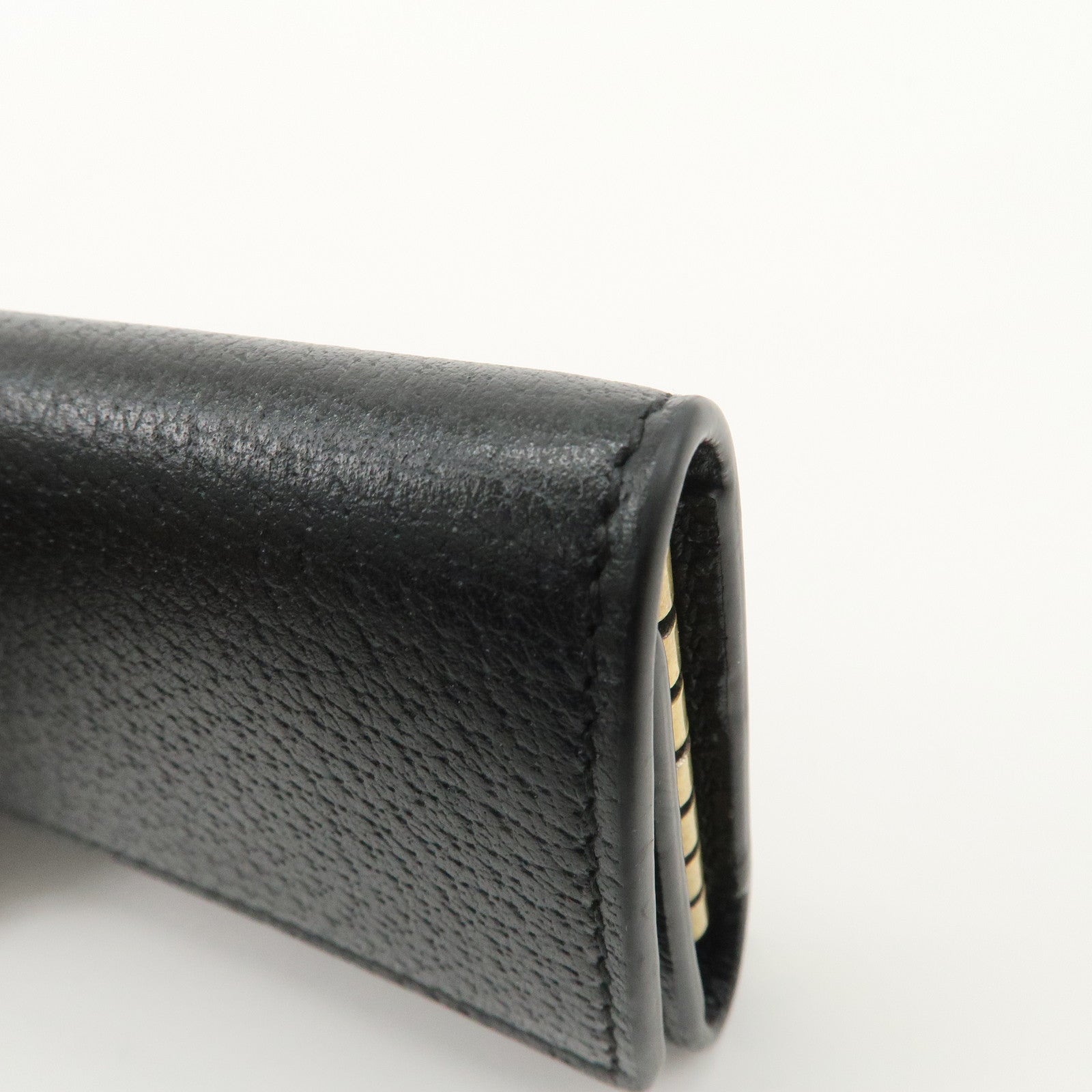GUCCI GG Marmont Leather 6 Rings Key Case Black 435305