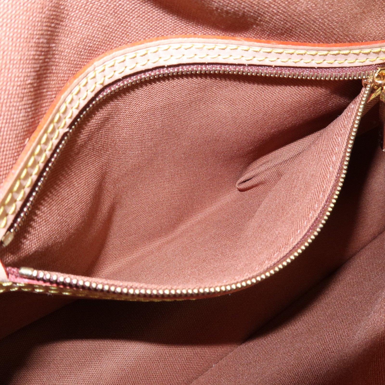 Louis Vuitton Monogram Canvas Mini Looping Shoulder Bag M51147