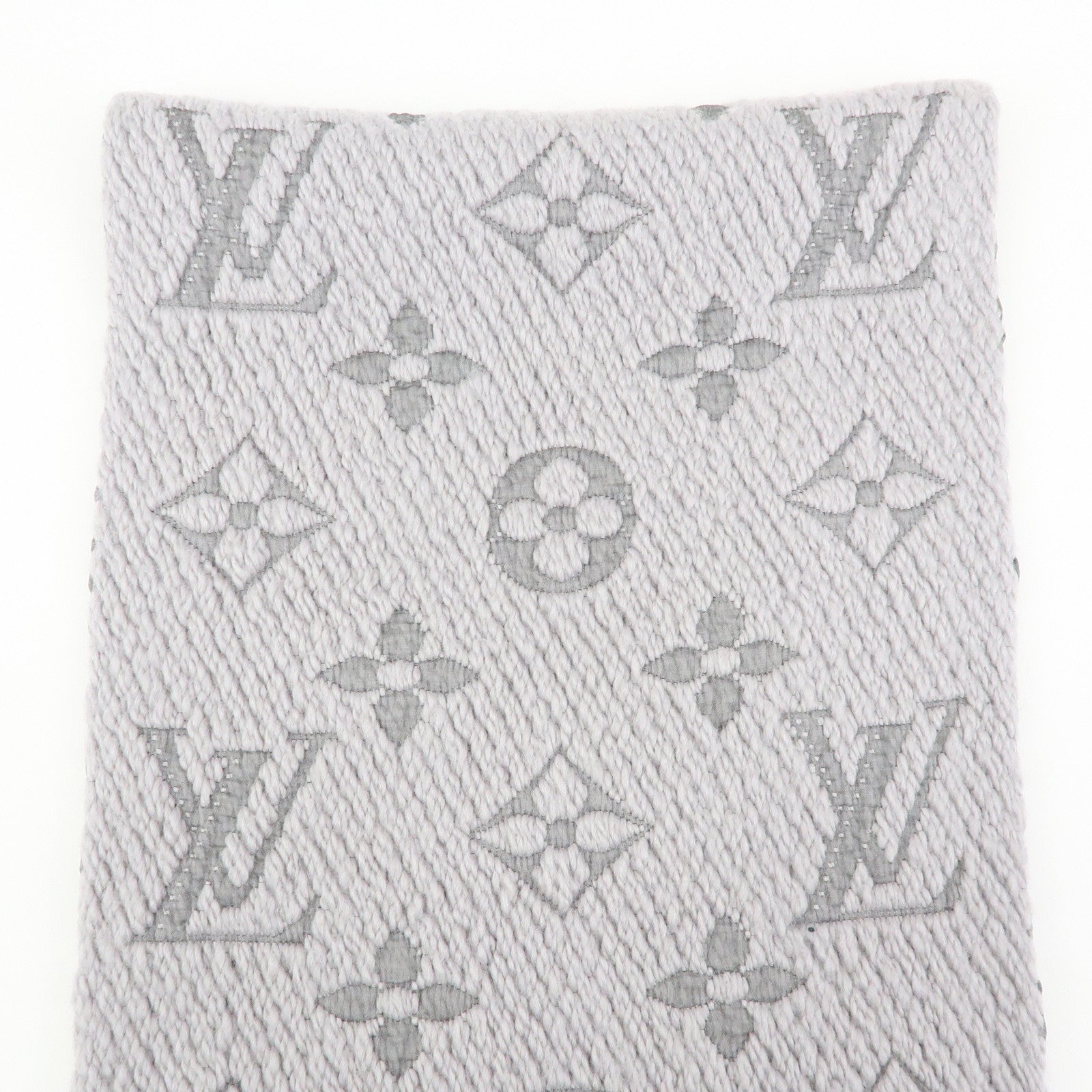 Louis Vuitton Monogram Escharp Logomania Scarf Gris Perle M74742