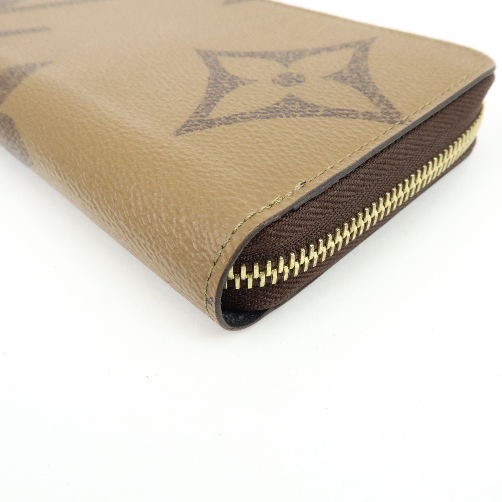 Louis Vuitton Giant Monogram Reverse Zippy Long Wallet Brown M69353