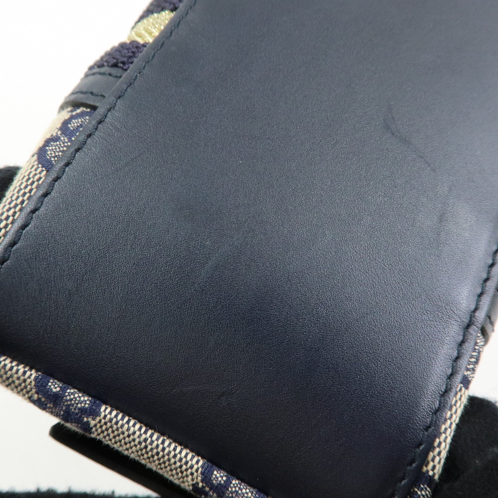 GUCCI Sherry GG Canvas Leather Cosmetic Pouch Navy 256636