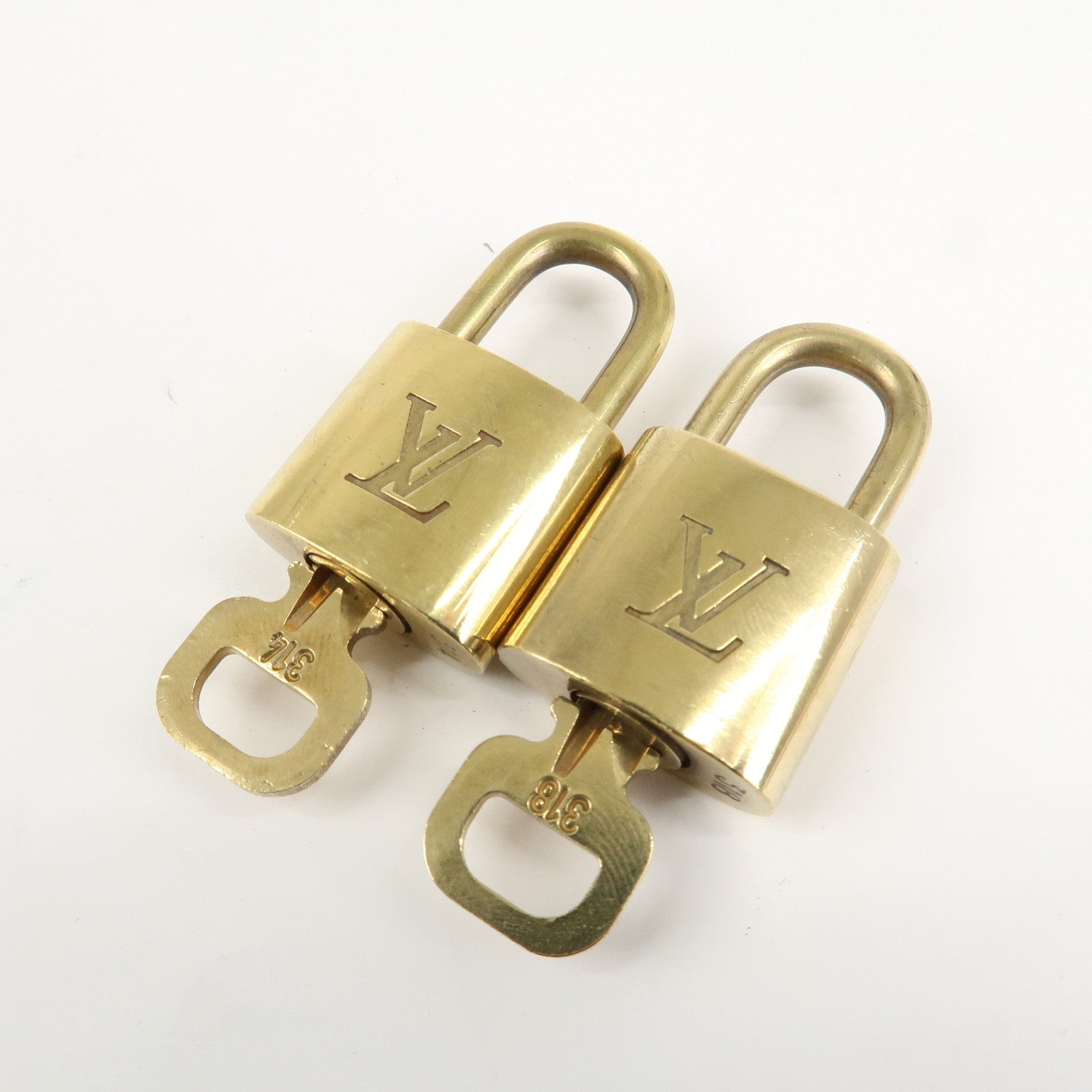 Louis Vuitton Set of 10 Lock & Key Cadena Key Lock Metal Gold Used