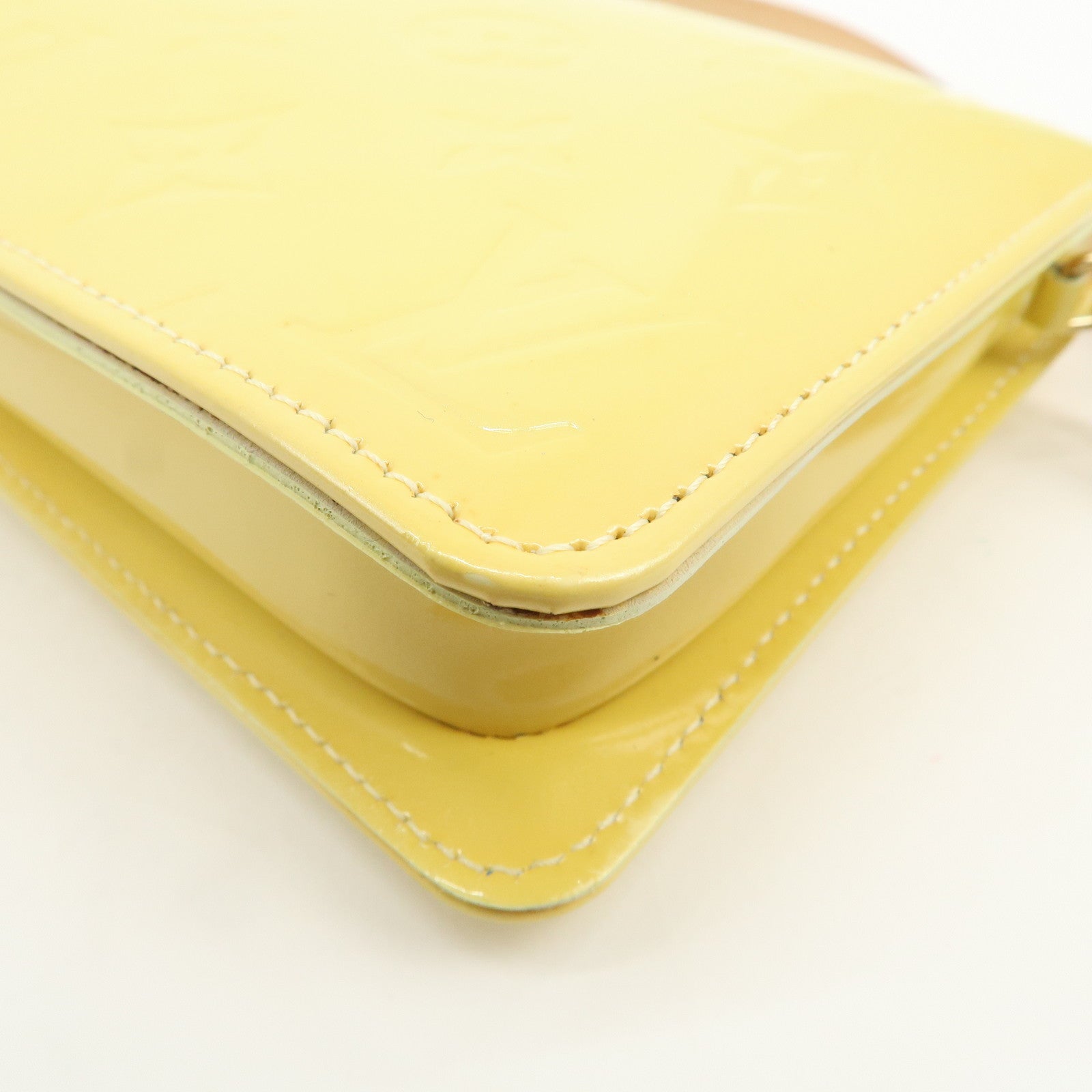 Louis Vuitton Monogram Vernis Lexington Accessoires Pouch M91058