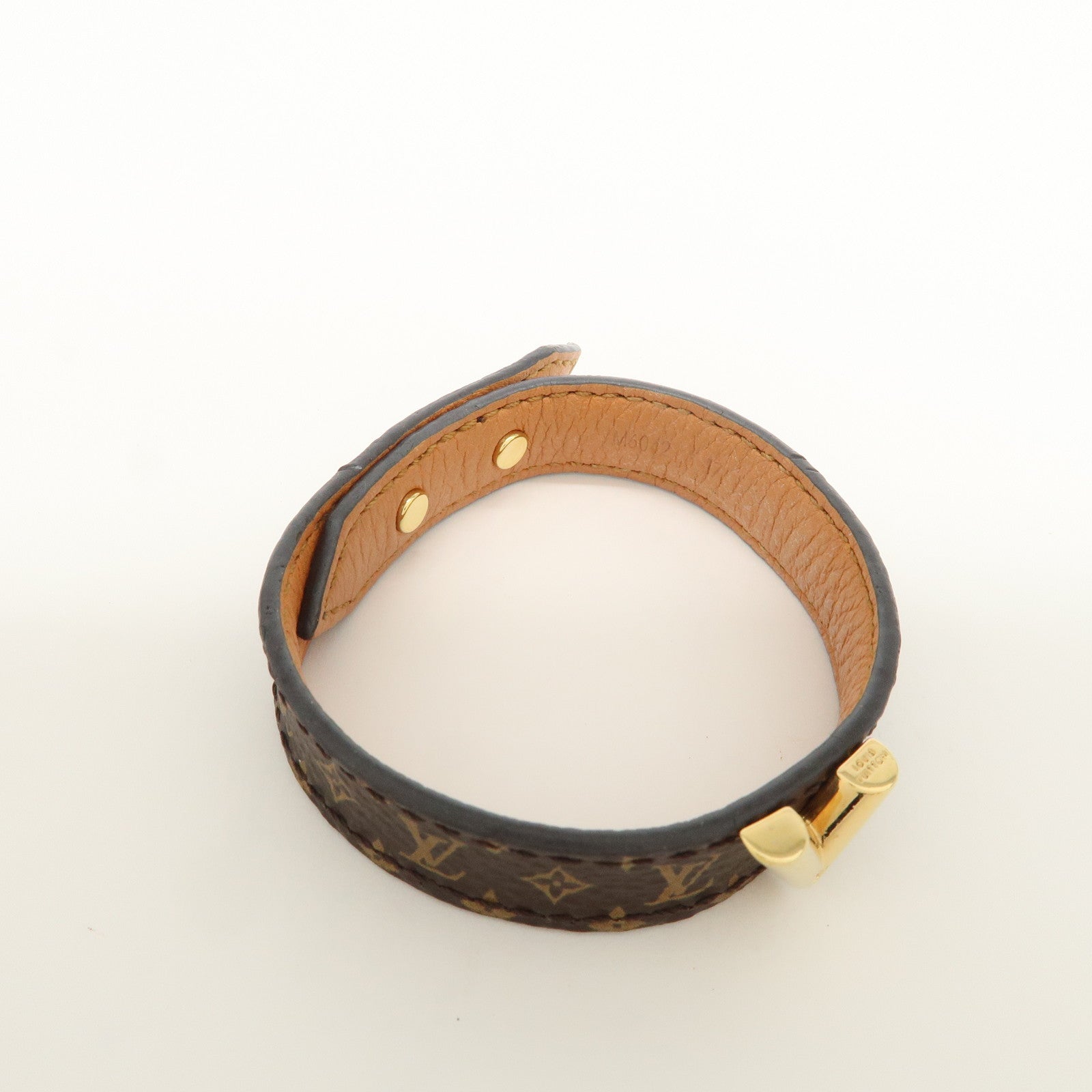Louis Vuitton Monogram Canvas Leather Bracelet Essential V M6042