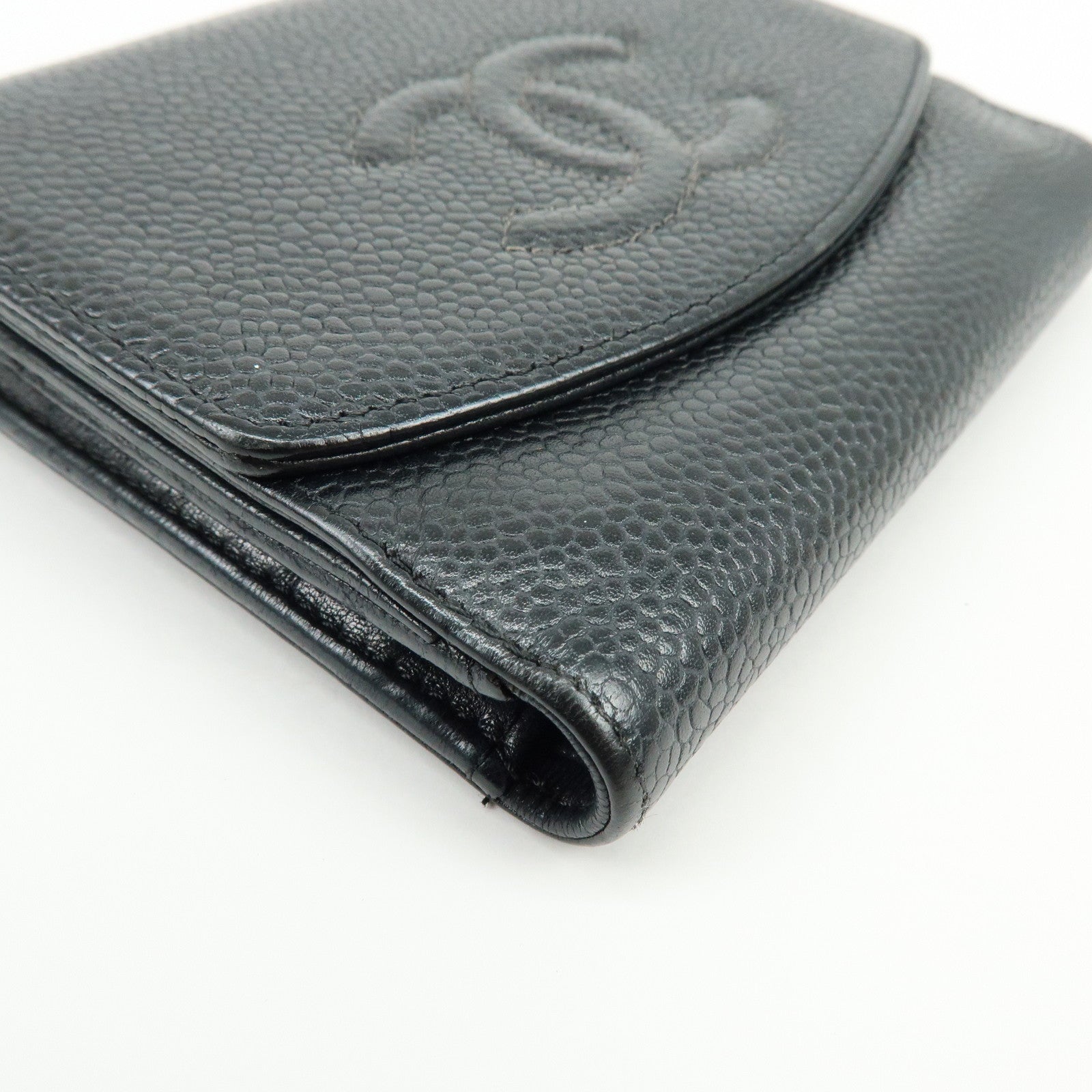 CHANEL COCO Mark Caviarskin Compact Bi-fold Wallet Black
