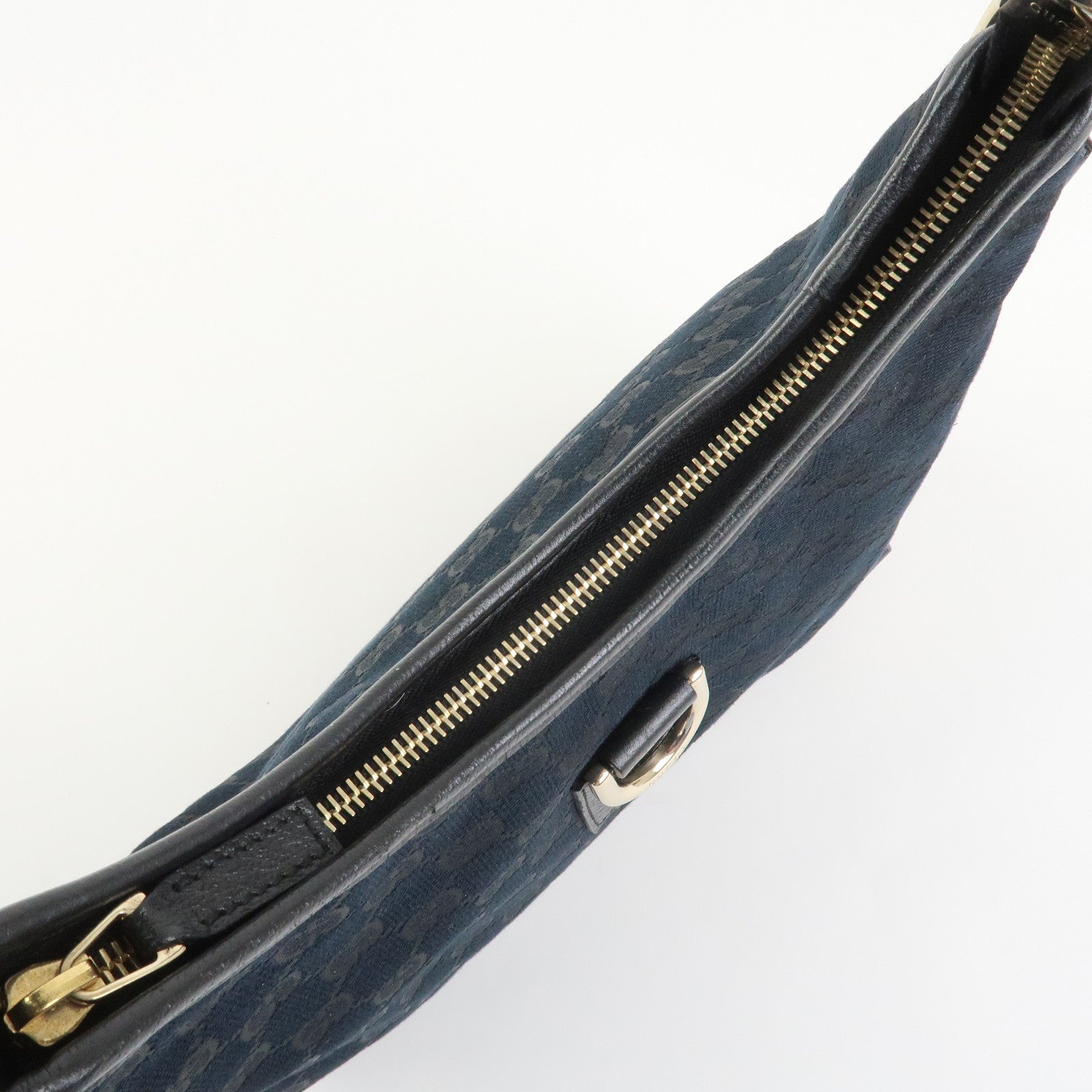 GUCCI Abbey GG Canvas Leather Shoulder Bag Black 130738